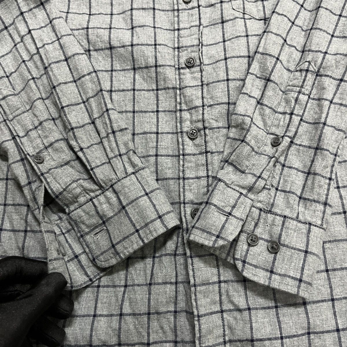 Japanese Brand × Uniqlo Uniqlo Grid Shirt Size US S / EU 44-46 / 1 - 2 Thumbnail