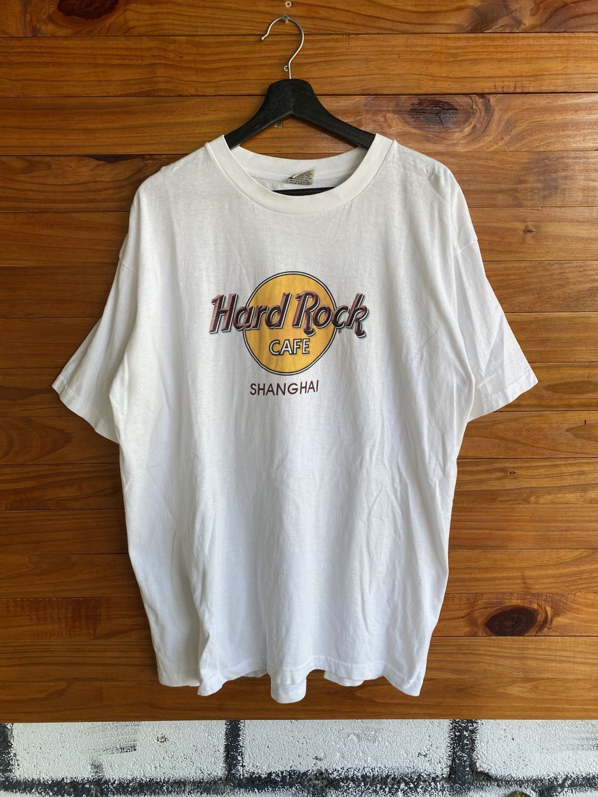 Hard Rock Cafe Vintage Hard Rock Cafe Shanghai White T-Shirt – Classic Size US XL / EU 56 / 4 - 2 Thumbnail