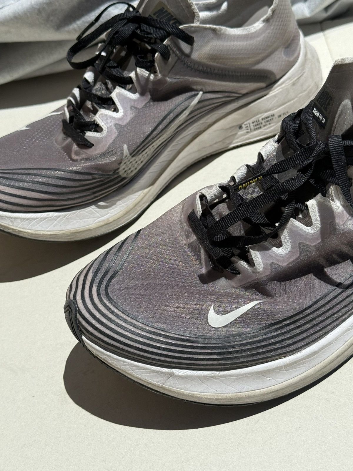 Nike RARE Nike Zoom Fly SP 1st Generation Men size 12 US Size US 12 / EU 45 - 9 Thumbnail