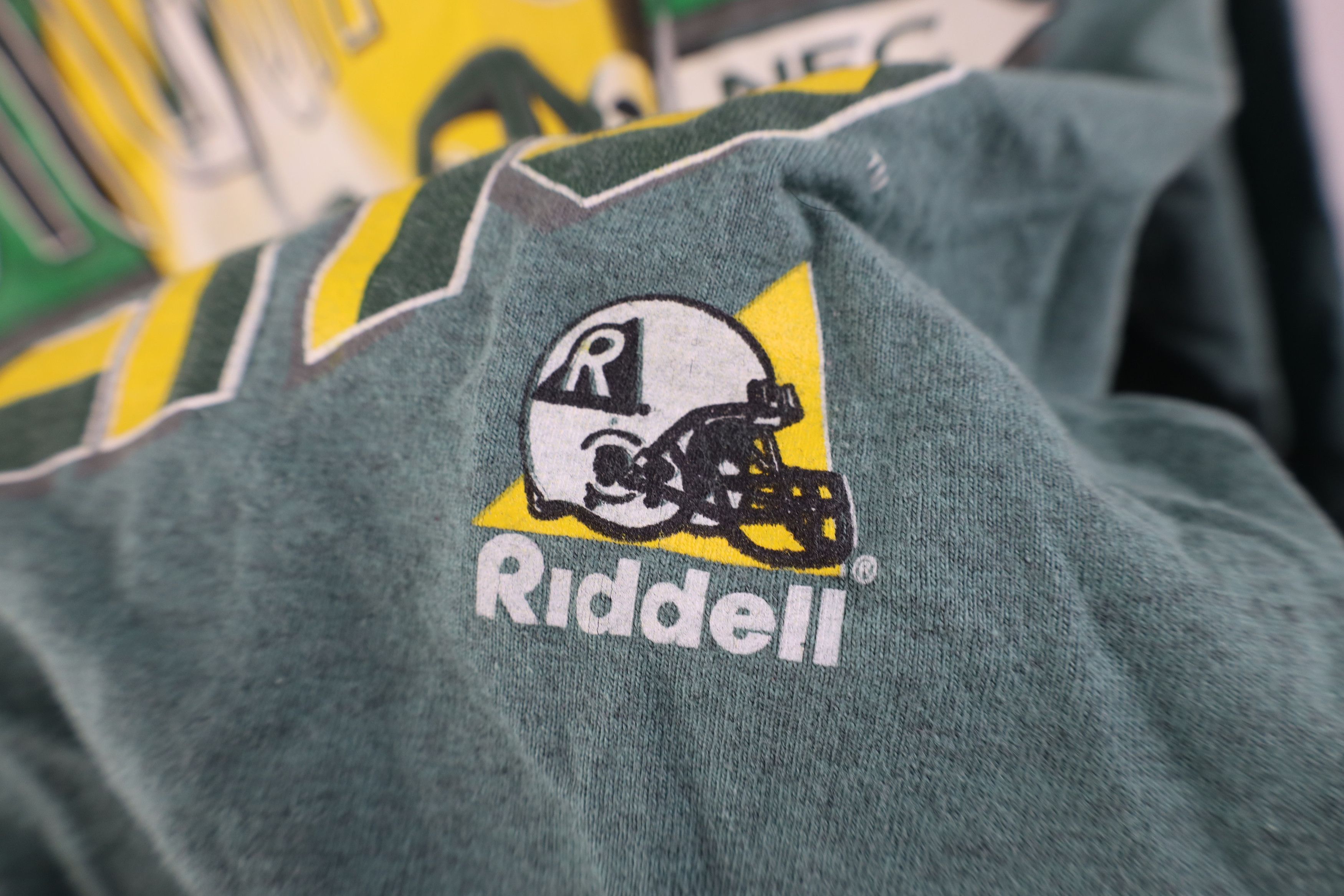 Vintage Vintage 90s Green Bay Packers Football Long Sleeve T-Shirt Size US XL / EU 56 / 4 - 6 Thumbnail