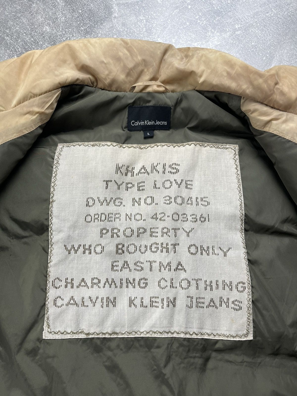 Calvin Klein Calvin Klein Jeans Vintage Quilted Puffer Vest Khaki Tan 00s Size US L / EU 52-54 / 3 - 12 Thumbnail