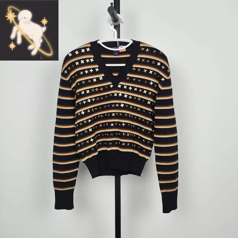 Louis Vuitton Louis Vuitton Black-and-brown starry striped sweater Size S / US 4 / IT 40 - 1 Thumbnail