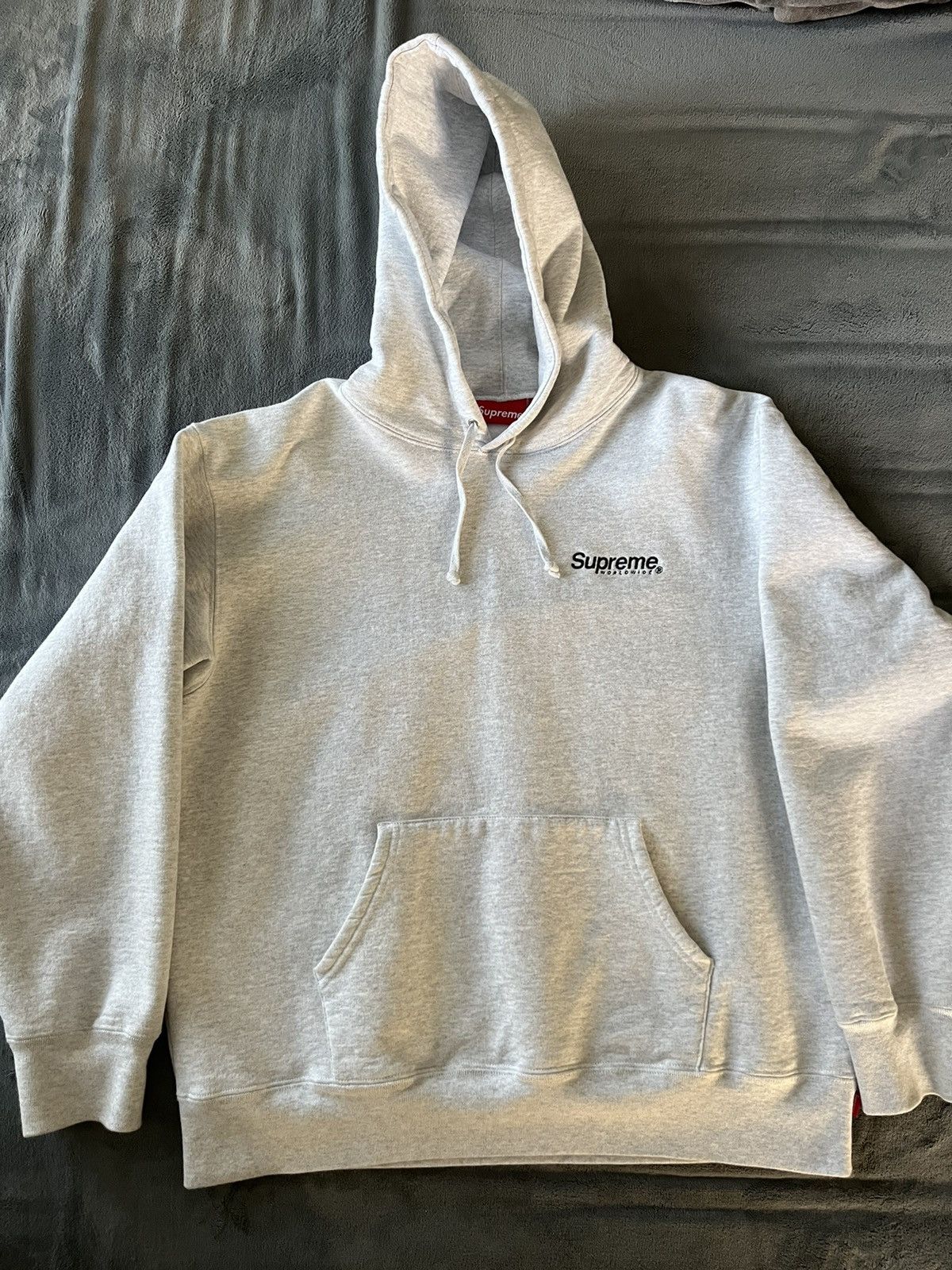 Supreme Supreme Worldwide Hooded Sweatshirt 'Ash Grey' SS 2023 | Grailed