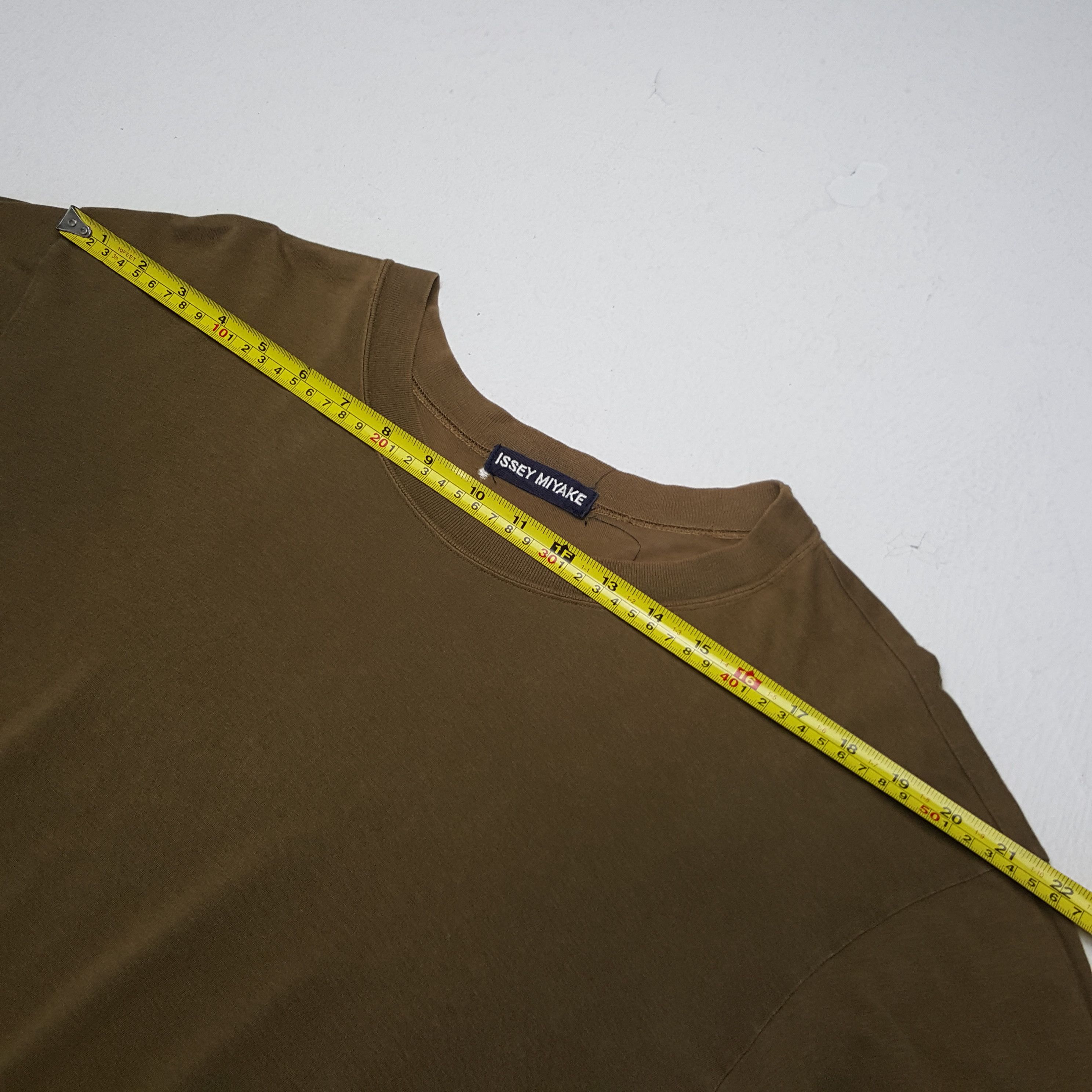 Issey Miyake × Japanese Brand × Vintage Vintage Issey Miyake Japanese Plain Tshirt Size US L / EU 52-54 / 3 - 5 Thumbnail