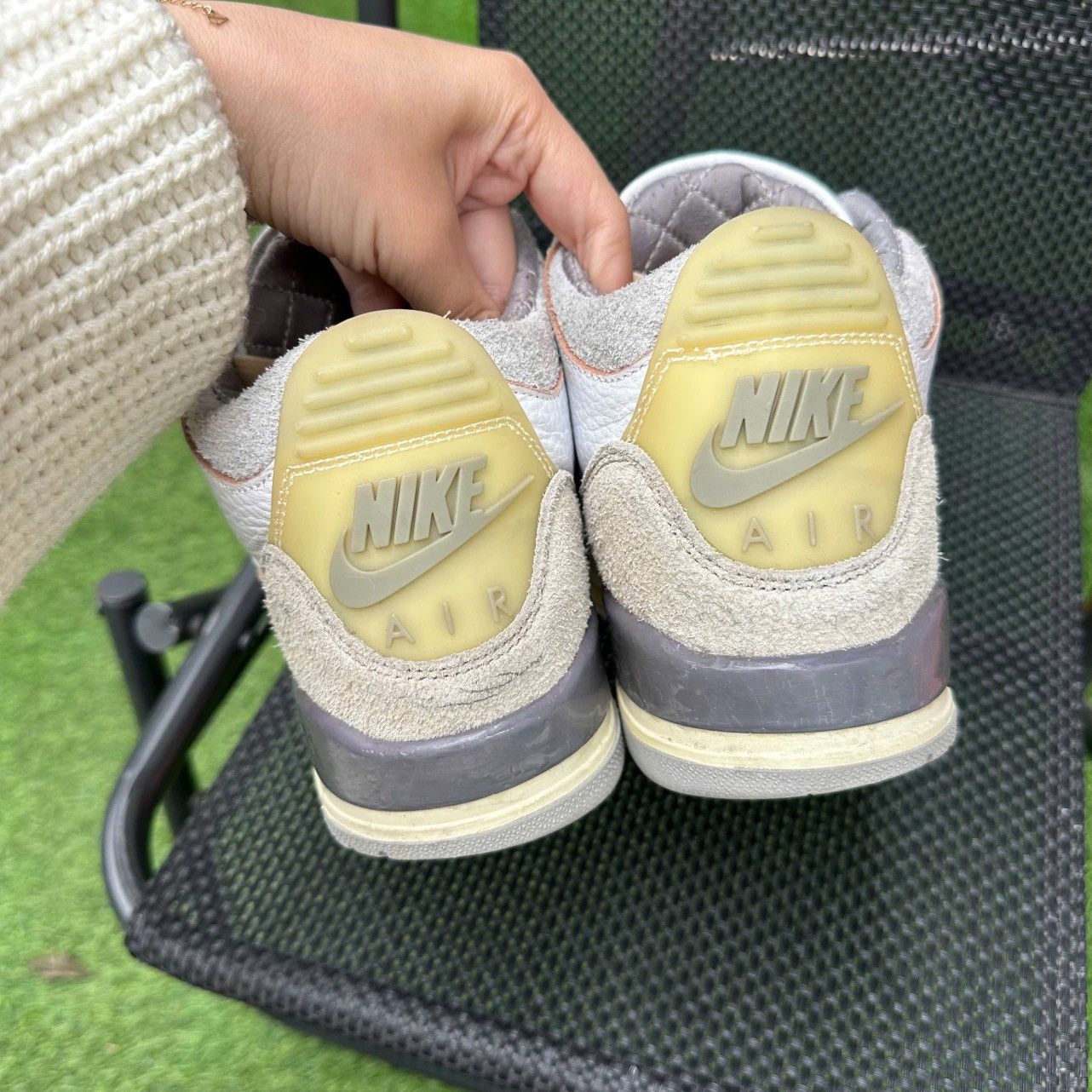 A Ma Maniere × Jordan Brand Air Jordan 3 x A Ma Maniére 'For The Love' (HV8571-100) Size US 8 / EU 41 - 4 Thumbnail