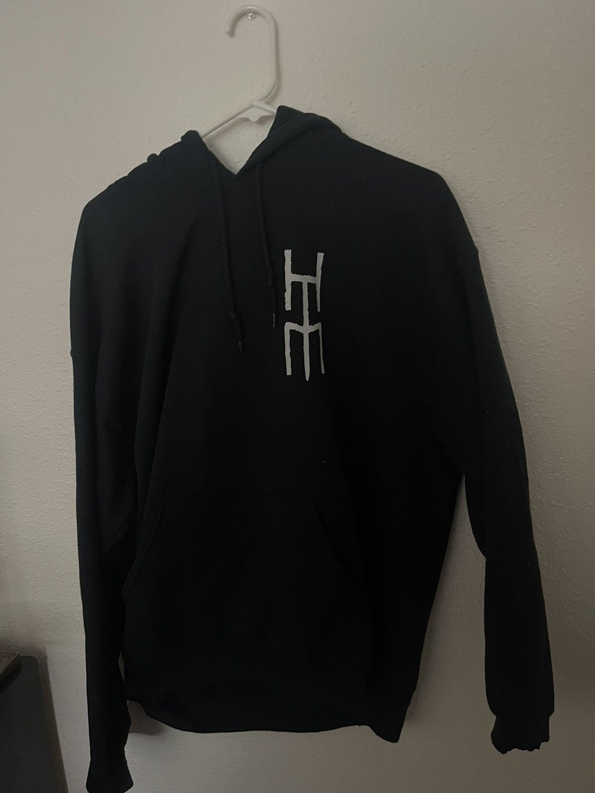 Band Tees HEARTAGRAM HIM HOODIE Size US L / EU 52-54 / 3 - 2 Thumbnail