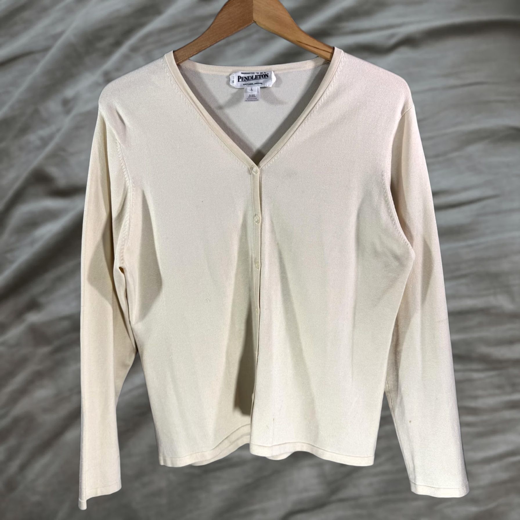 Pendleton Pendleton Cardigan Sweater Womens Large Ivory Cream Silk Nylon Knit Button Front V-Neck Size L / US 10 / IT 46 - 1 Thumbnail