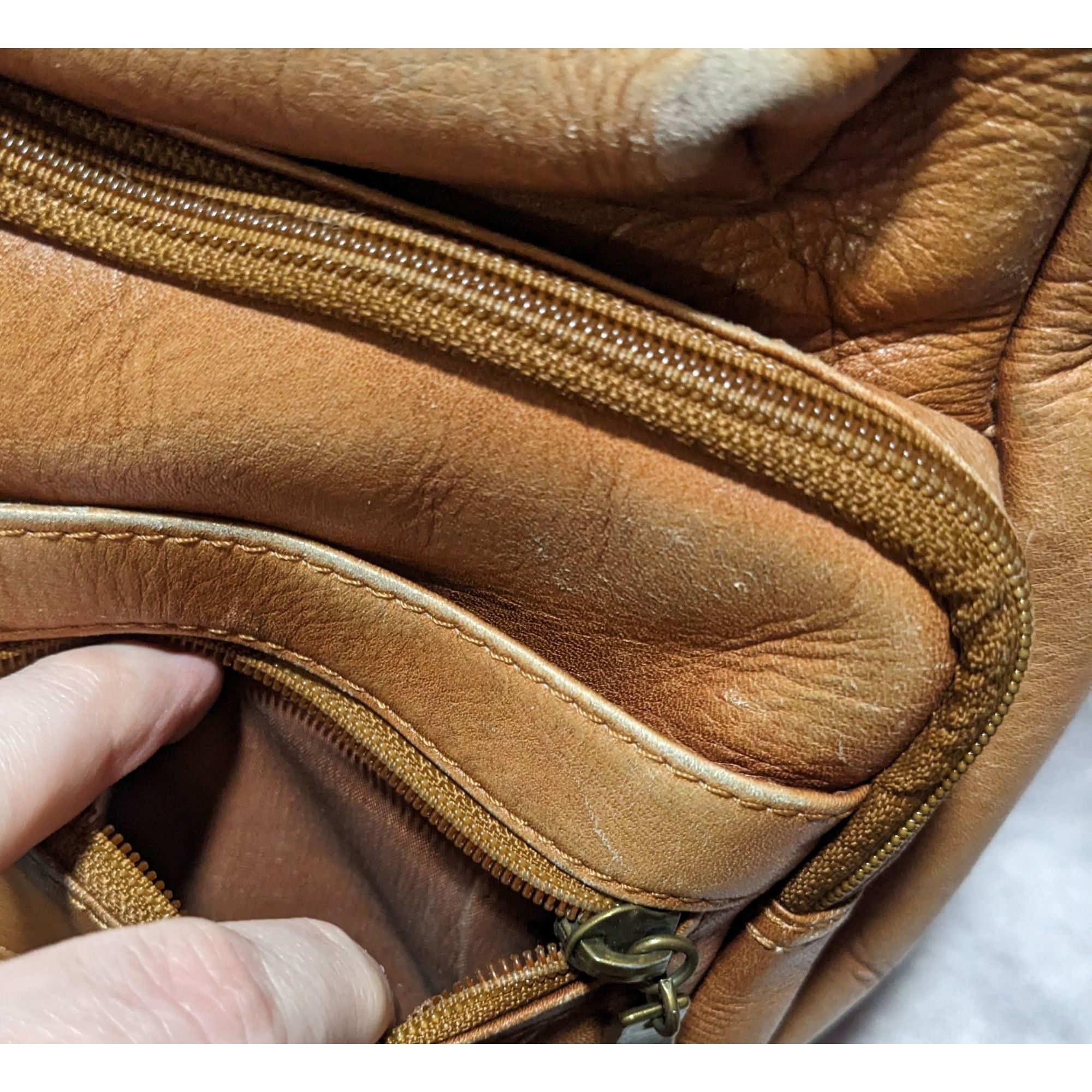 Wilsons Leather Vintage Wilson's Adventure Bound Originals Multi-Pocket Leat Size ONE SIZE - 23 Thumbnail