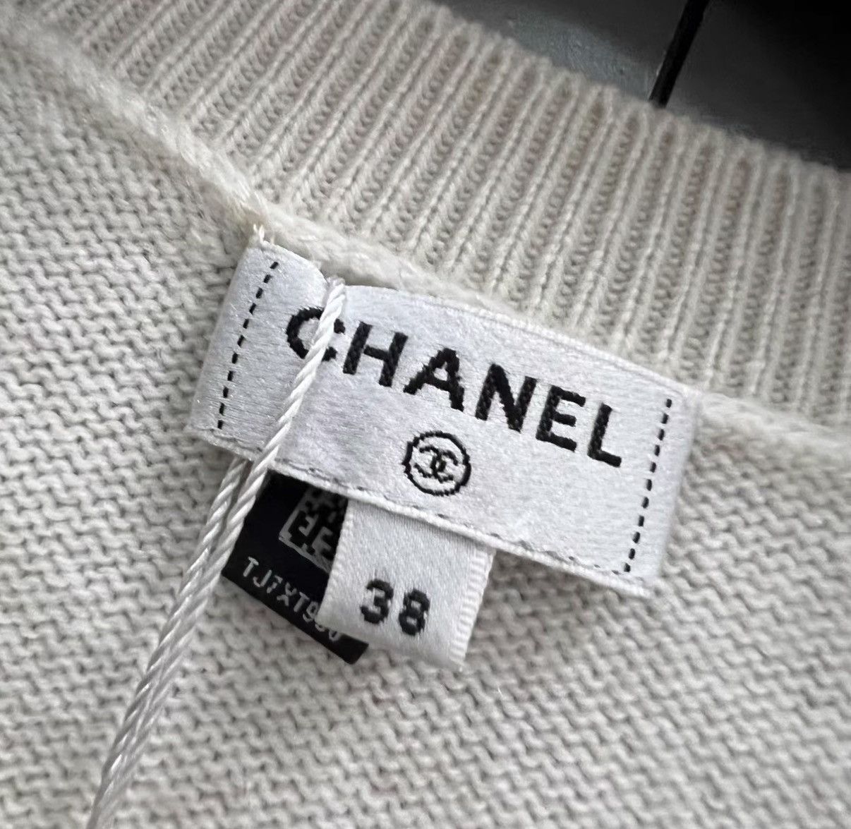 Chanel CHANEL 24P Floral Striped Intarsia Knit Sweater J41 Size XS / US 0-2 / IT 36-38 - 3 Thumbnail
