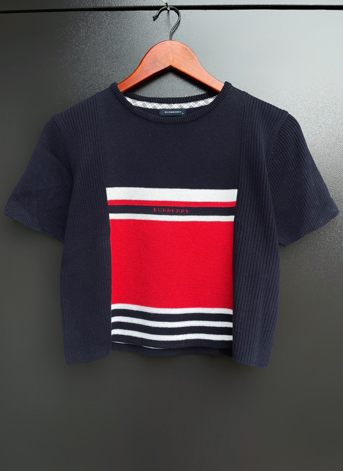 Burberry × Vintage Burberry C.W.F. Authentic Knitting Sweater Crop Top sz 14 Size S / US 4 / IT 40 - 1 Thumbnail