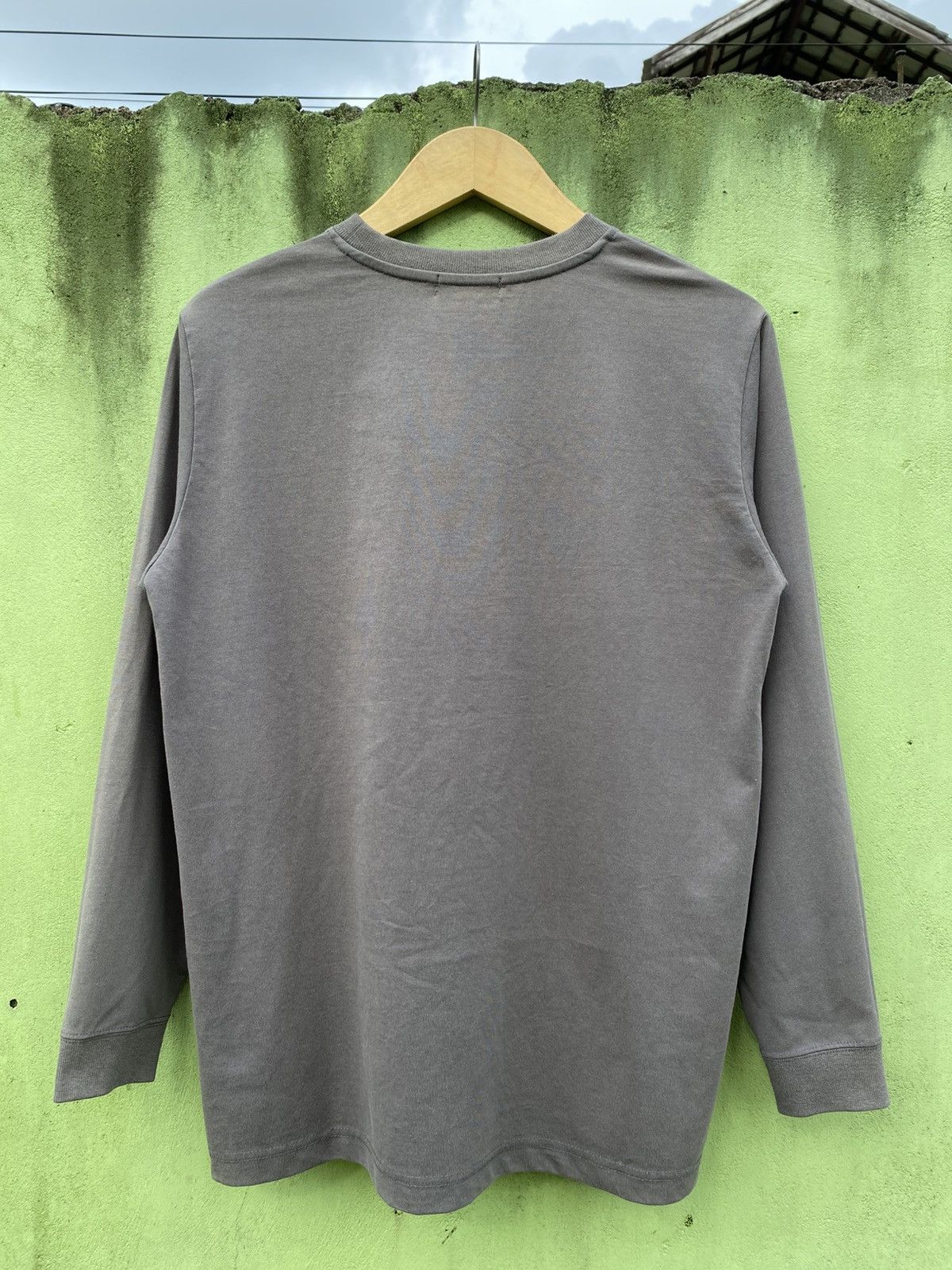 Japanese Brand Niko and … NYC Yellow Taxi Cab Street Graphic Longsleeve Size US L / EU 52-54 / 3 - 9 Thumbnail