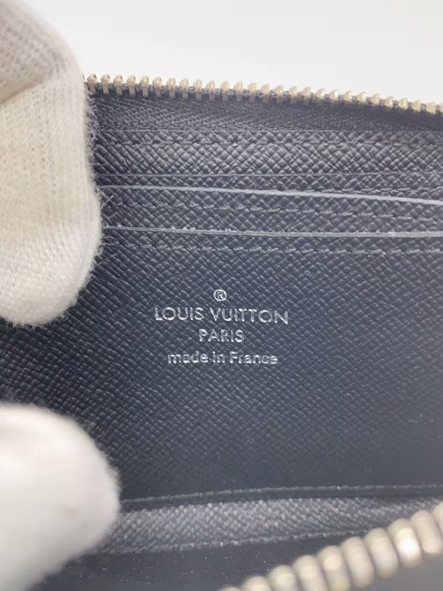 Louis Vuitton Louis Vuitton Taiga Zippy Coin Purse Animal Black Size ONE SIZE - 3 Thumbnail