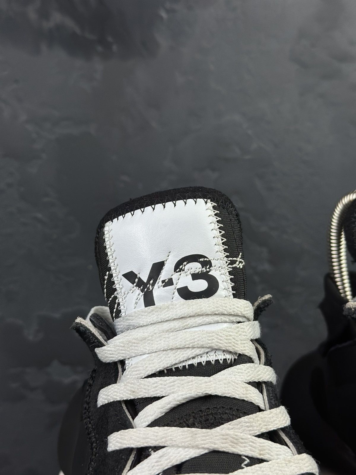 Y-3 × Yohji Yamamoto Y-3 Yohji Yamamoto Black White Kaiwa Sneakers Size US 5.5 / EU 38 - 6 Thumbnail