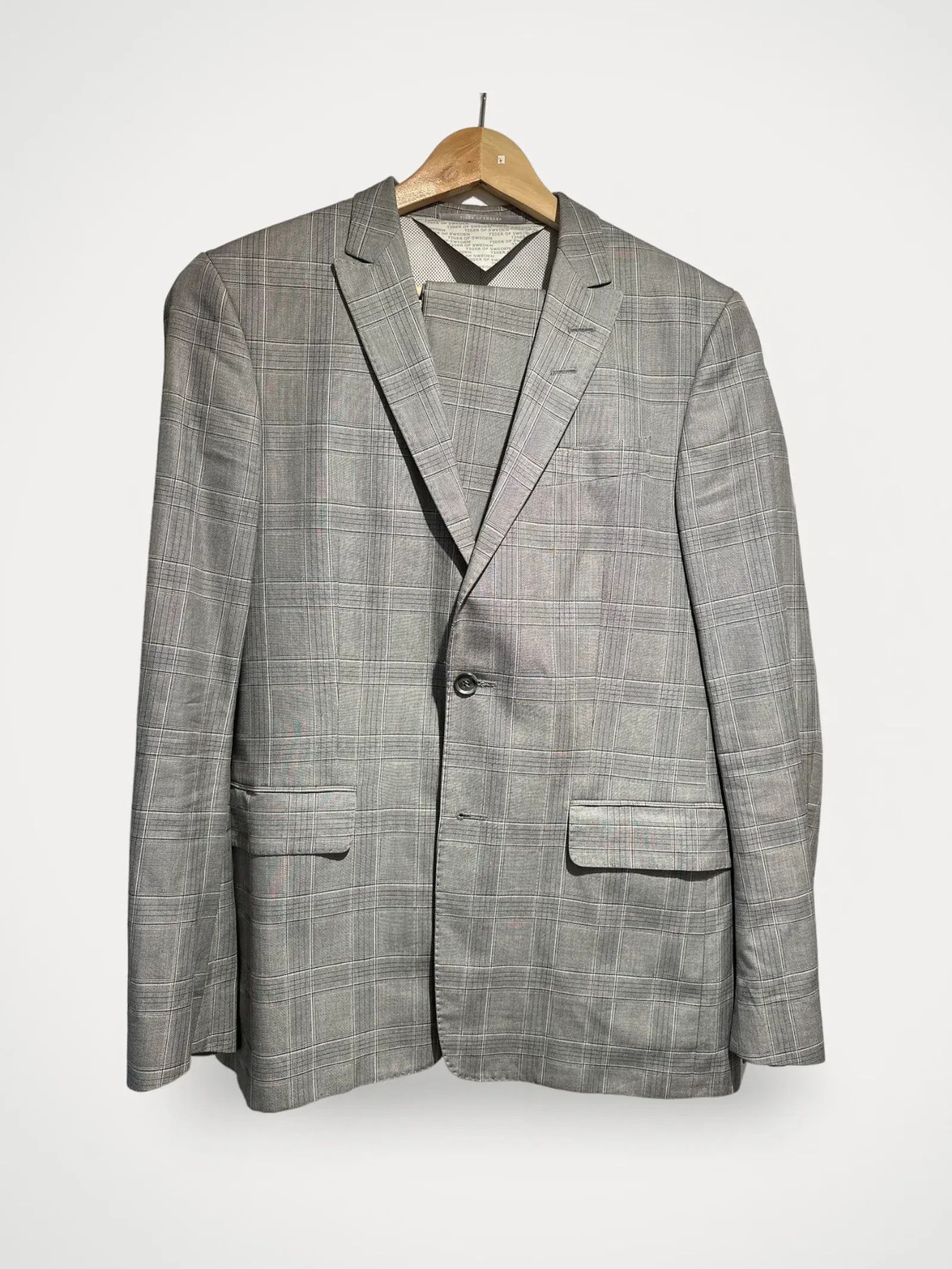 Tiger of Sweden Jarvis Suit