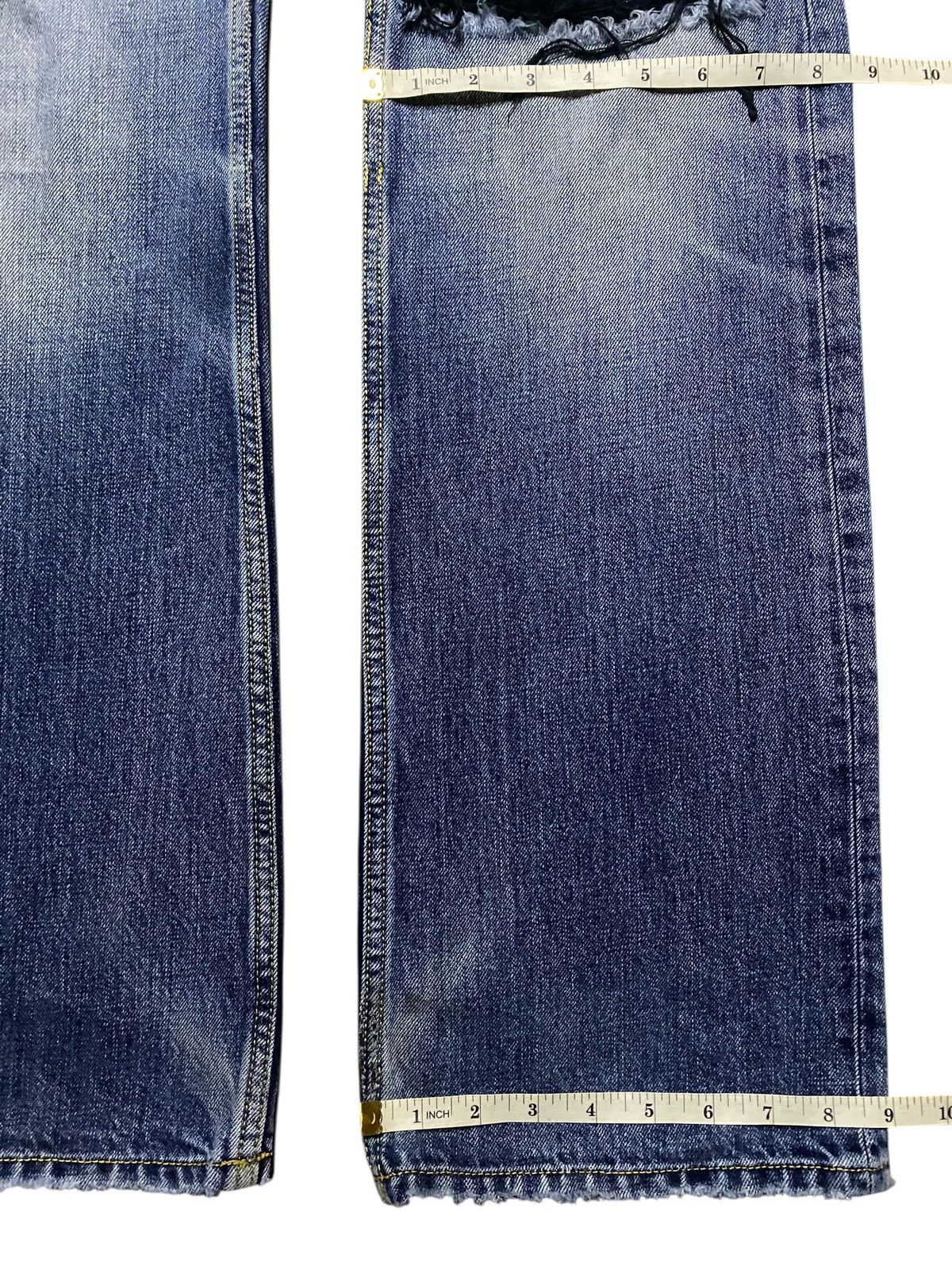 Diesel Black Gold Vintage Diesel Blue Wash Distressed Bootcut Jeans Alter Size US 30 / EU 46 - 15 Thumbnail