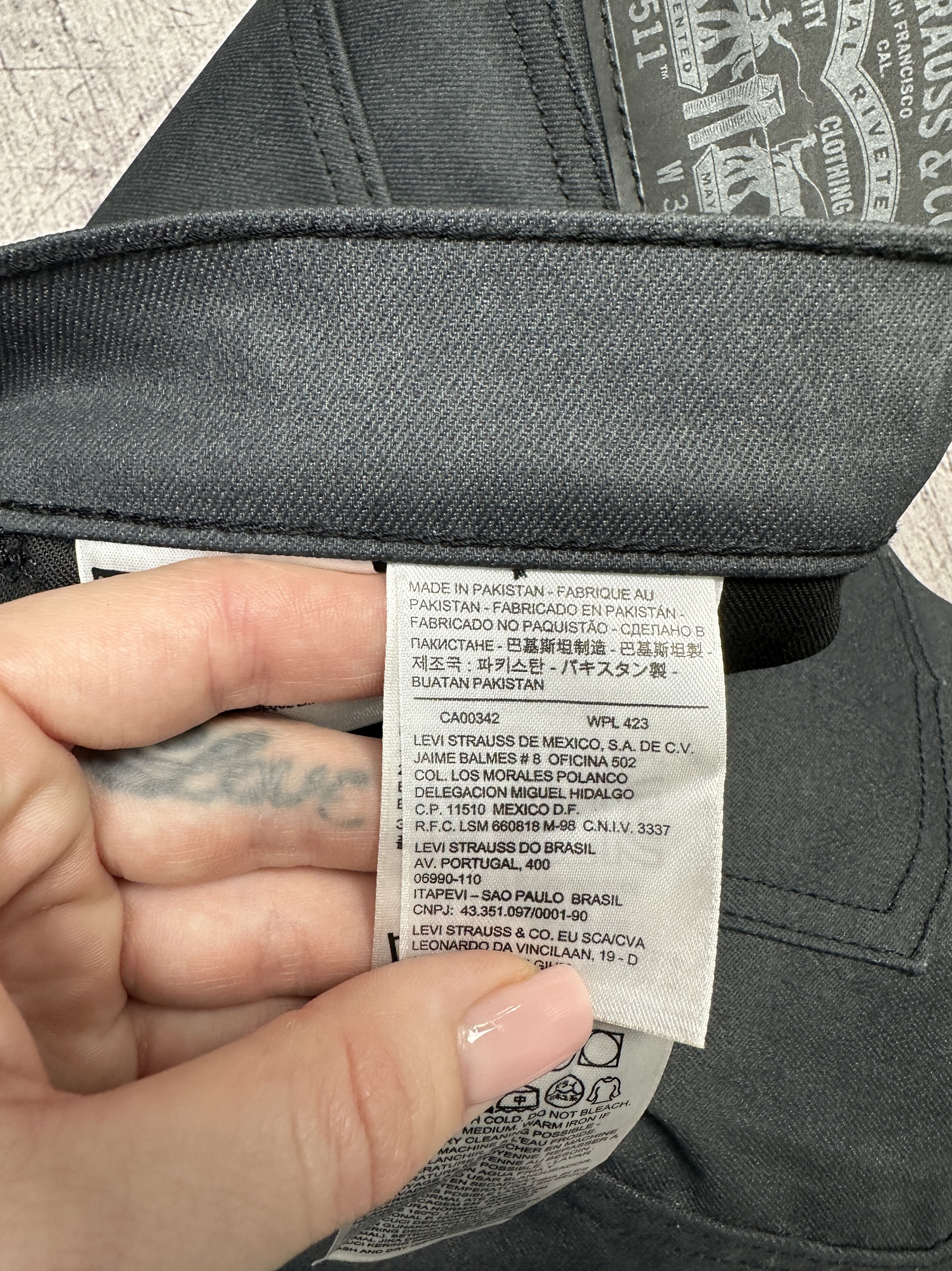 Levi's Levi's 511 Mens Denim Pants Jeans Size 34 x 32 Size US 34 / EU 50 - 8 Thumbnail