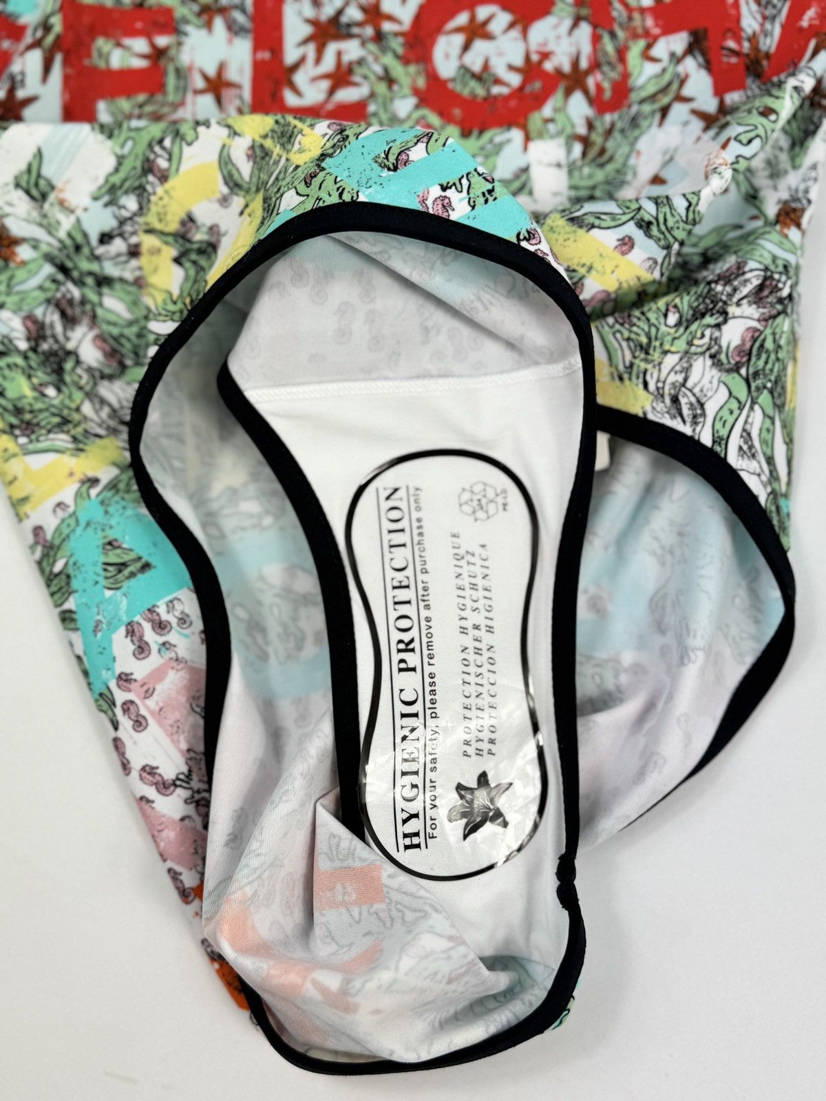 Chanel CHANEL COCO BEACH SWIMSUIT FR34 Size ONE SIZE - 9 Thumbnail