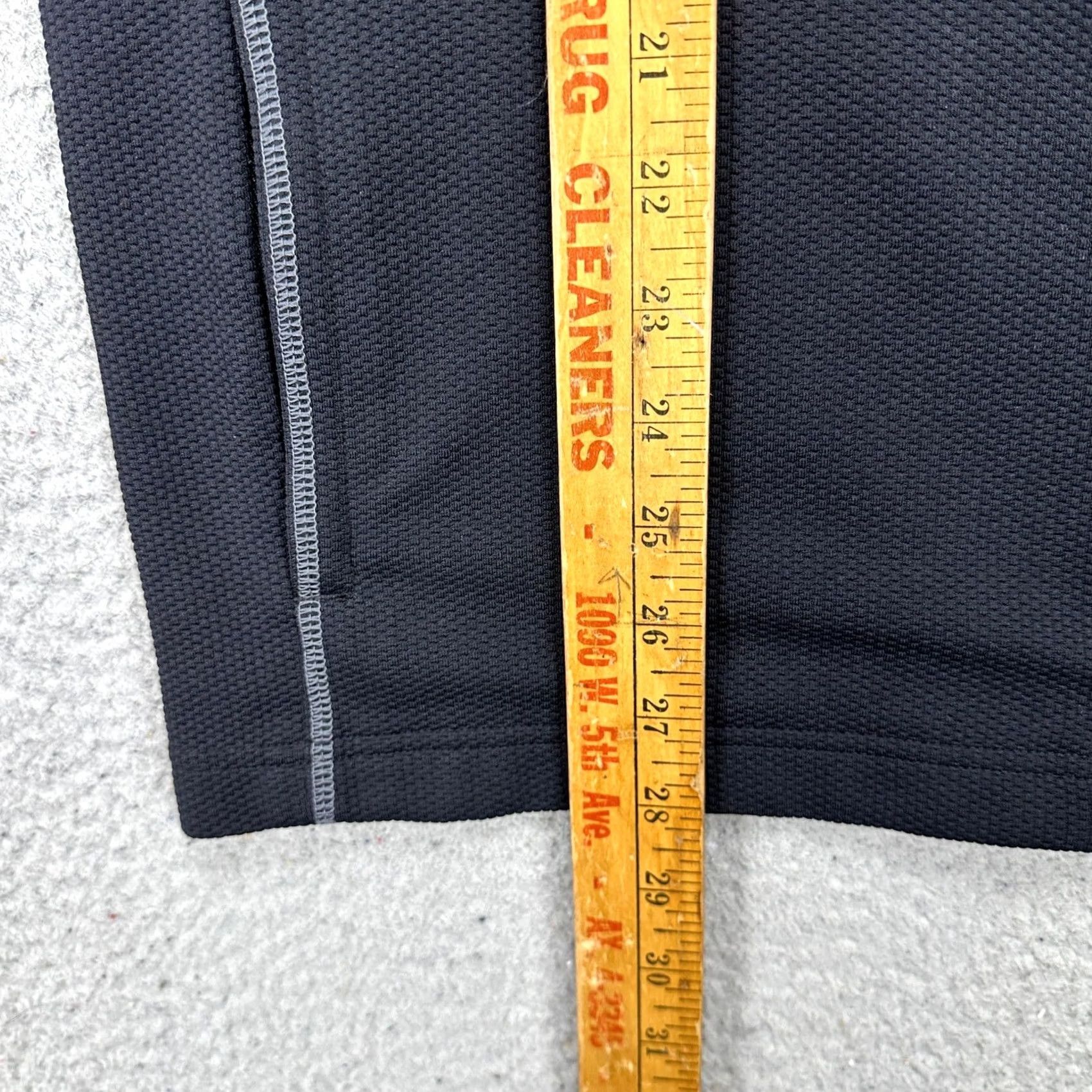 Under Armour Under Armour All Season Gear Full Zip Jacket Mens Medium Black Activewear Outdoor Casual Breathable Pockets Zip Size US M / EU 48-50 / 2 - 7 Thumbnail