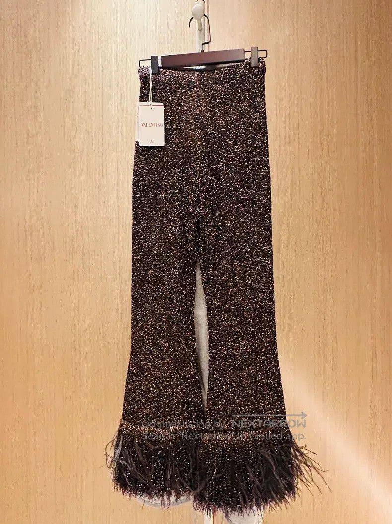 Valentino Valentino Feather sequin pants Size 33" - 1 Thumbnail