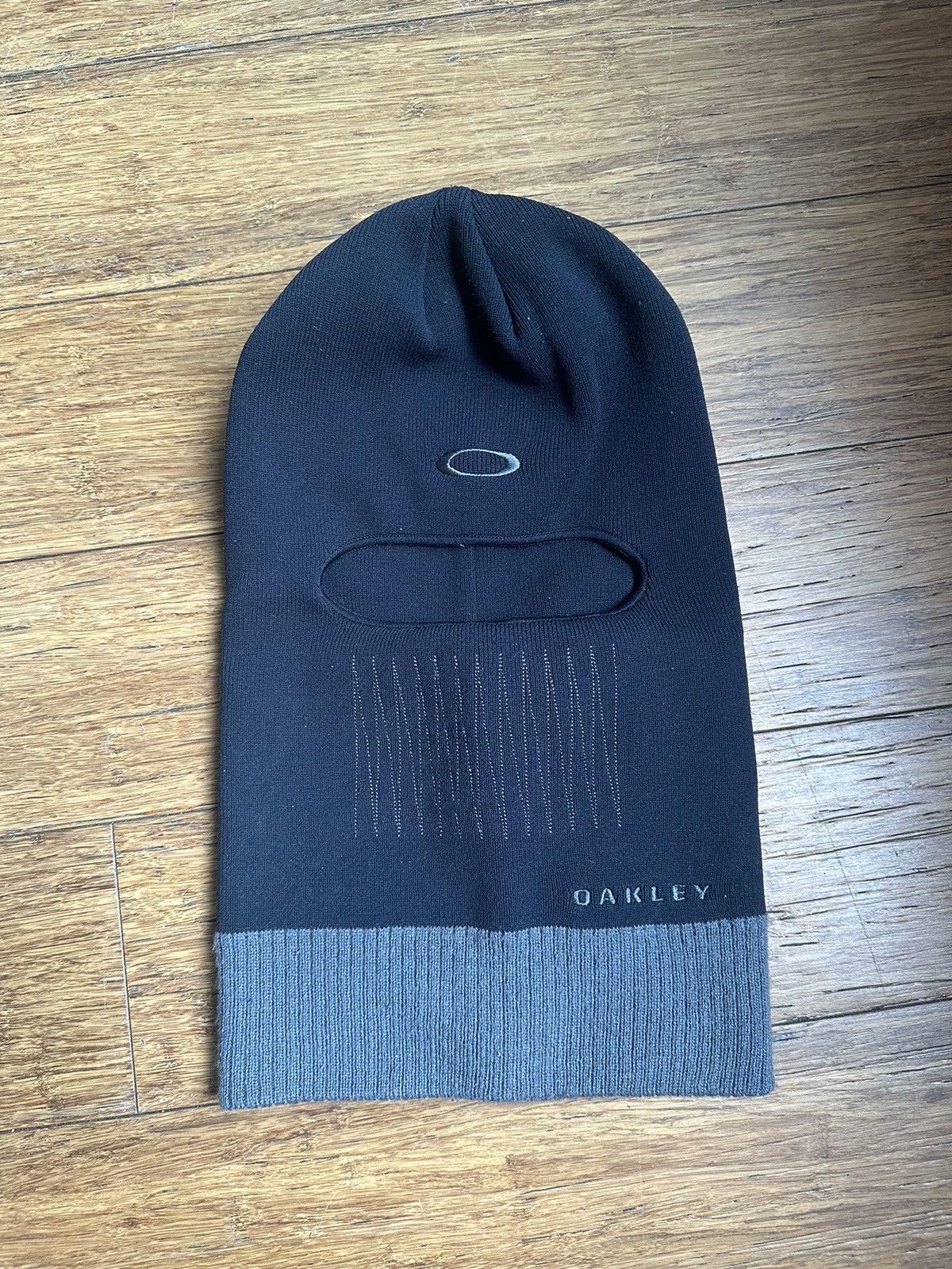 Oakley Oakley Vintage Balaclava Cagoule 3 in 1 Beanie Black bonnet Size ONE SIZE - 2 Thumbnail