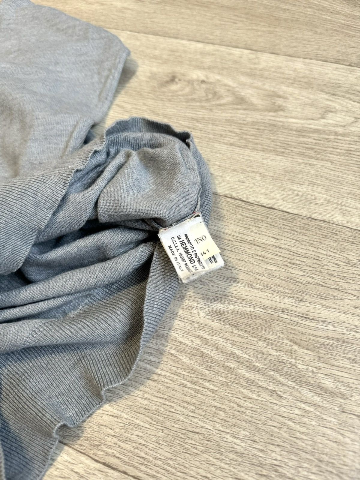 Valentino 🔷Vintage Valentino Sweater 90s🔷 Size US M / EU 48-50 / 2 - 5 Thumbnail