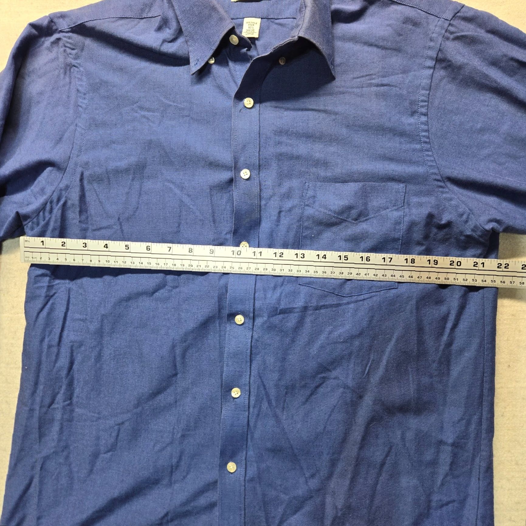 Van Heusen Van Heusen Button-Up Shirt Blue 16.5 Regular Adult Men’s Short Sleeve Wrinkle-Resistant Cotton Blend Size US L / EU 52-54 / 3 - 4 Thumbnail