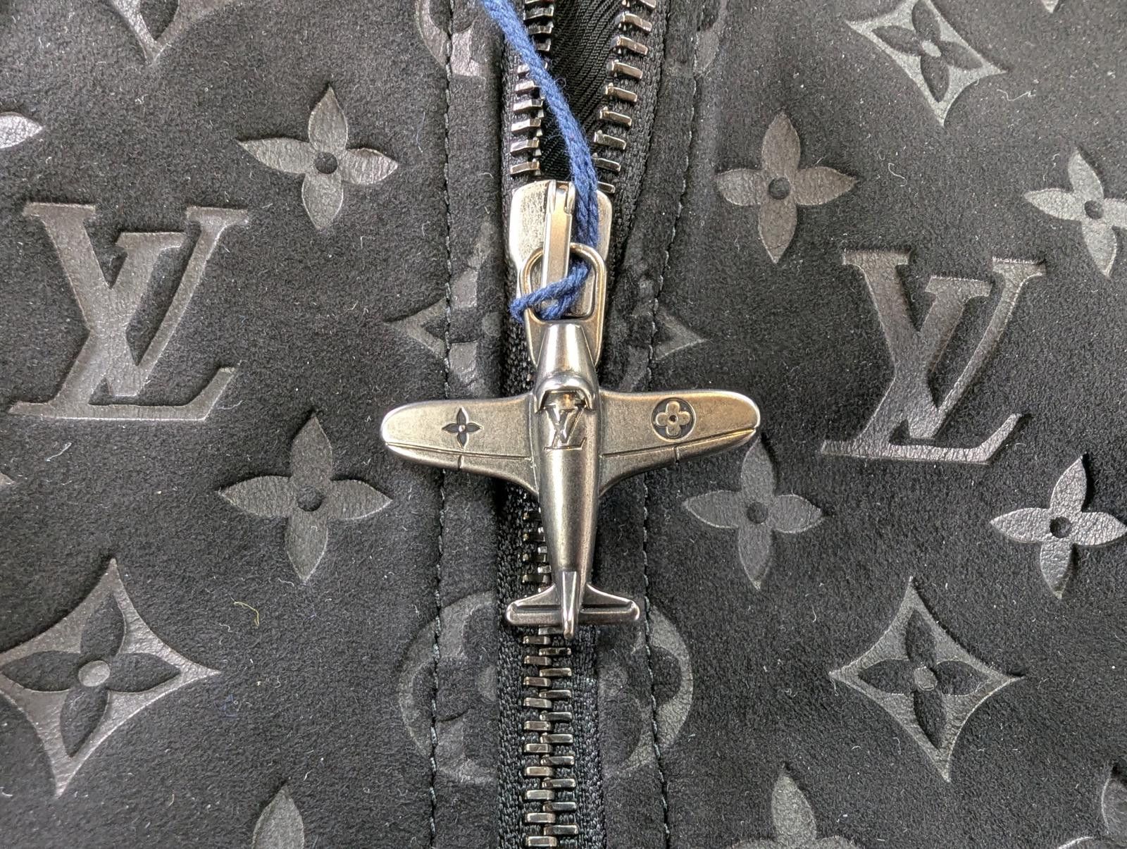 Louis Vuitton Louis Vuitton Monogram Embossed Tracksuit Jacket in Black Size US XL / EU 56 / 4 - 10 Thumbnail