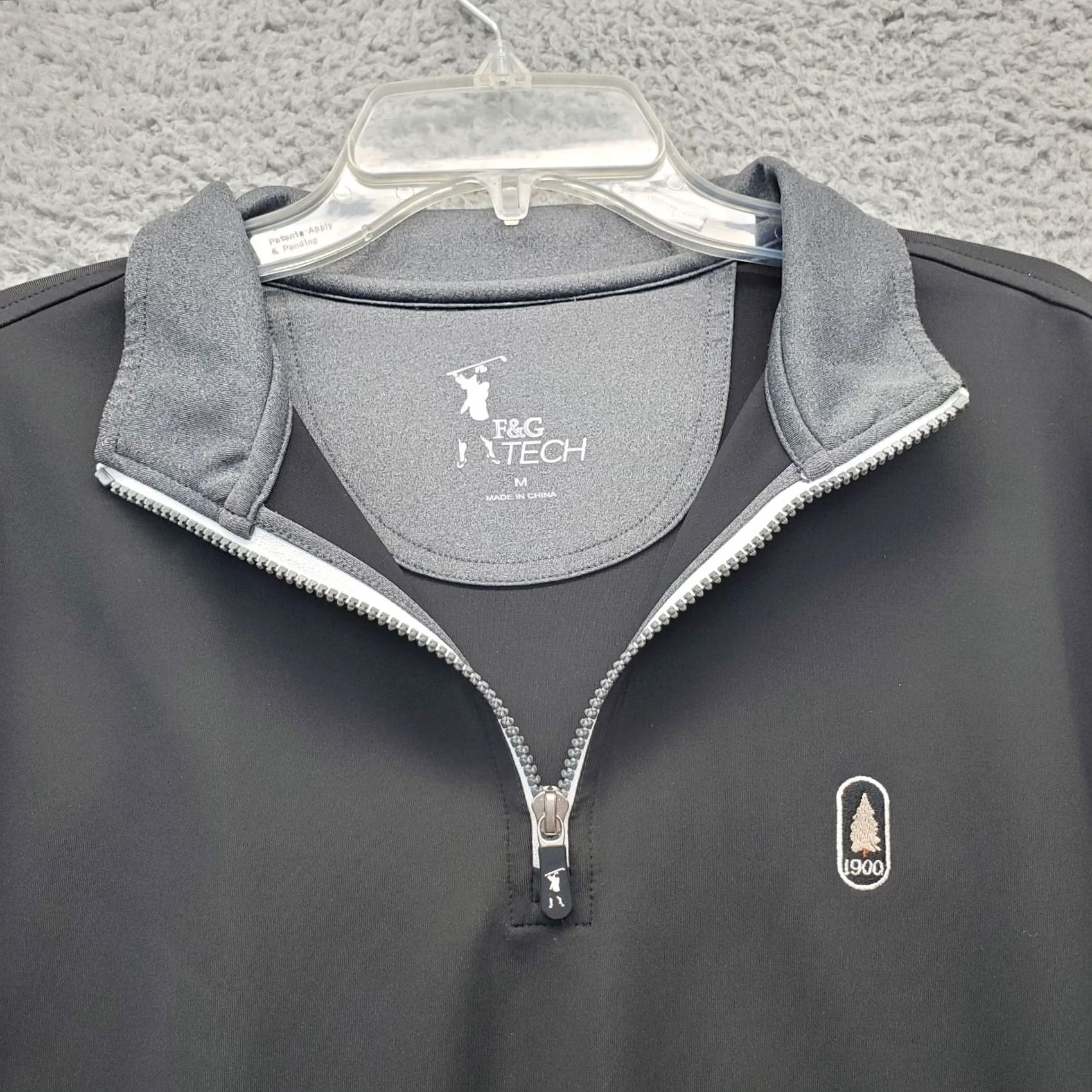 Logo 7 F&G Tech Golf Sweatshirt Mens M Black 1/4 Zip Performance Stretch Crest Logo Shirt Pullover Outdoor Mens Size M Black Size US M / EU 48-50 / 2 - 5 Thumbnail