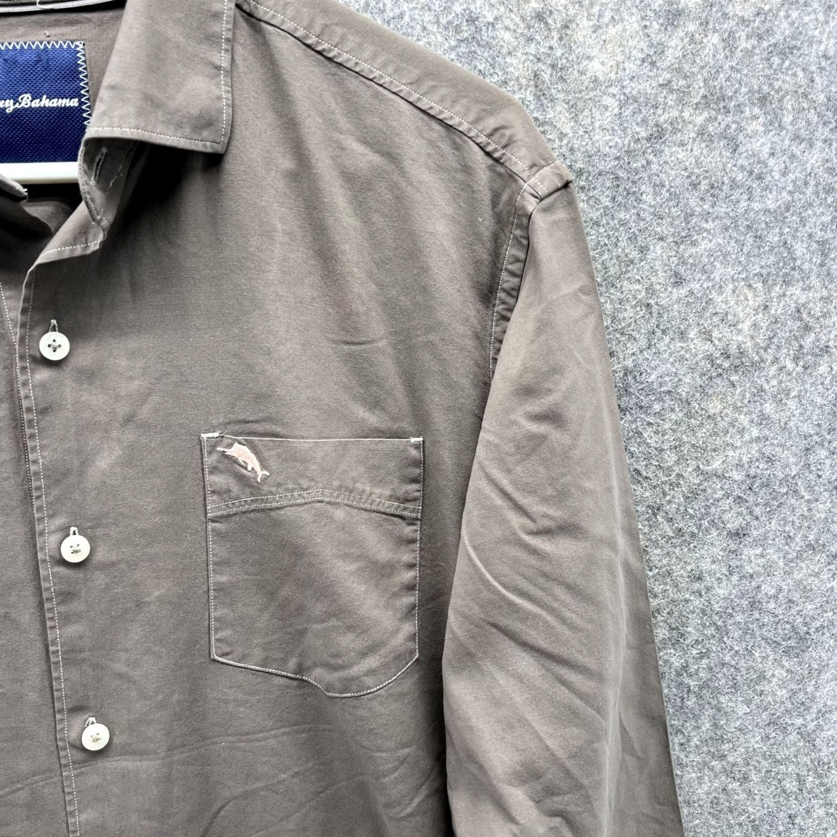 Tommy Bahama Tommy Bahama Shirt Men Medium Beige Silk Cotton Button-Down Casual Dresswear 42 Chest Regular Long Sleeve Size US M / EU 48-50 / 2 - 4 Thumbnail