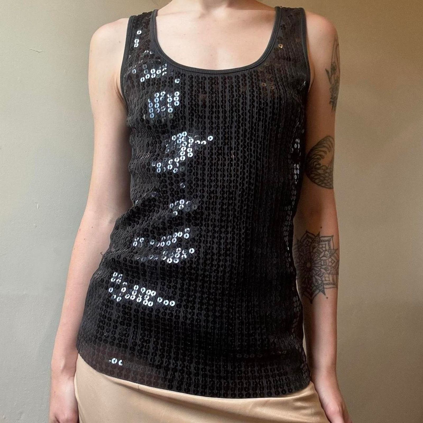 Express Vintage Express Black Sequin Tank Top Medium Y2K NYE Party Size M / US 6-8 / IT 42-44 - 1 Thumbnail