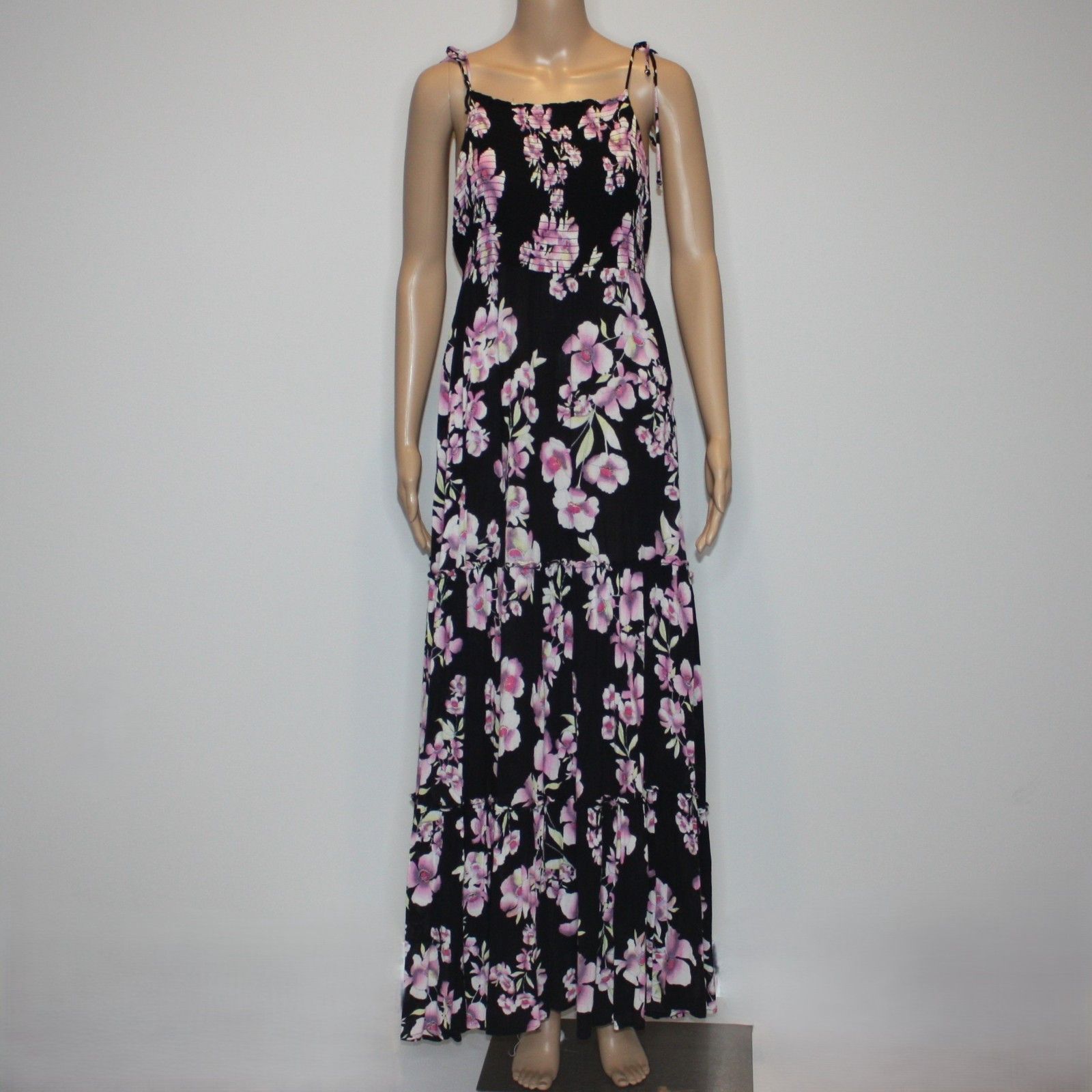 Free People Intimately Garden Party Maxi Dress in Onyx and size Medium Size M / US 6-8 / IT 42-44 - 3 Thumbnail