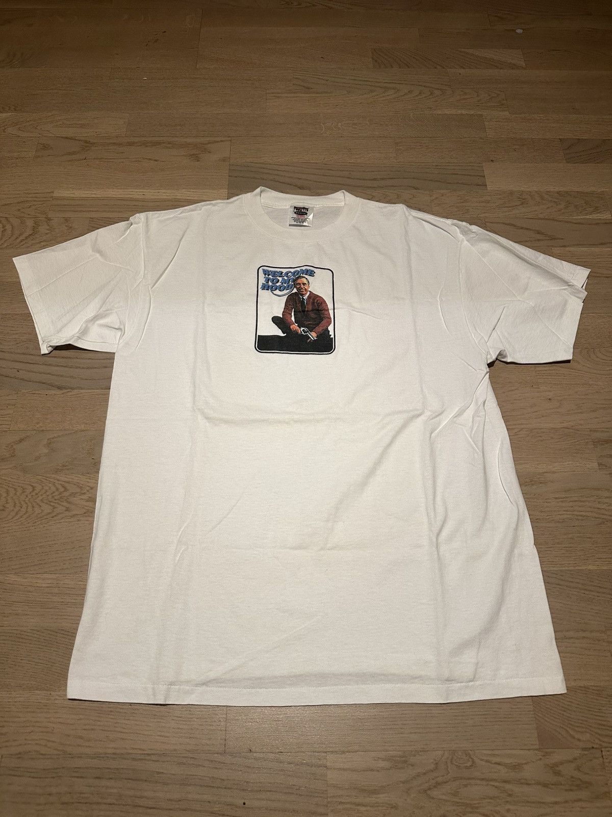Vintage Vintage Mr. Rogers Welcome To My Hood 90s Size US XL / EU 56 / 4 - 1 Thumbnail