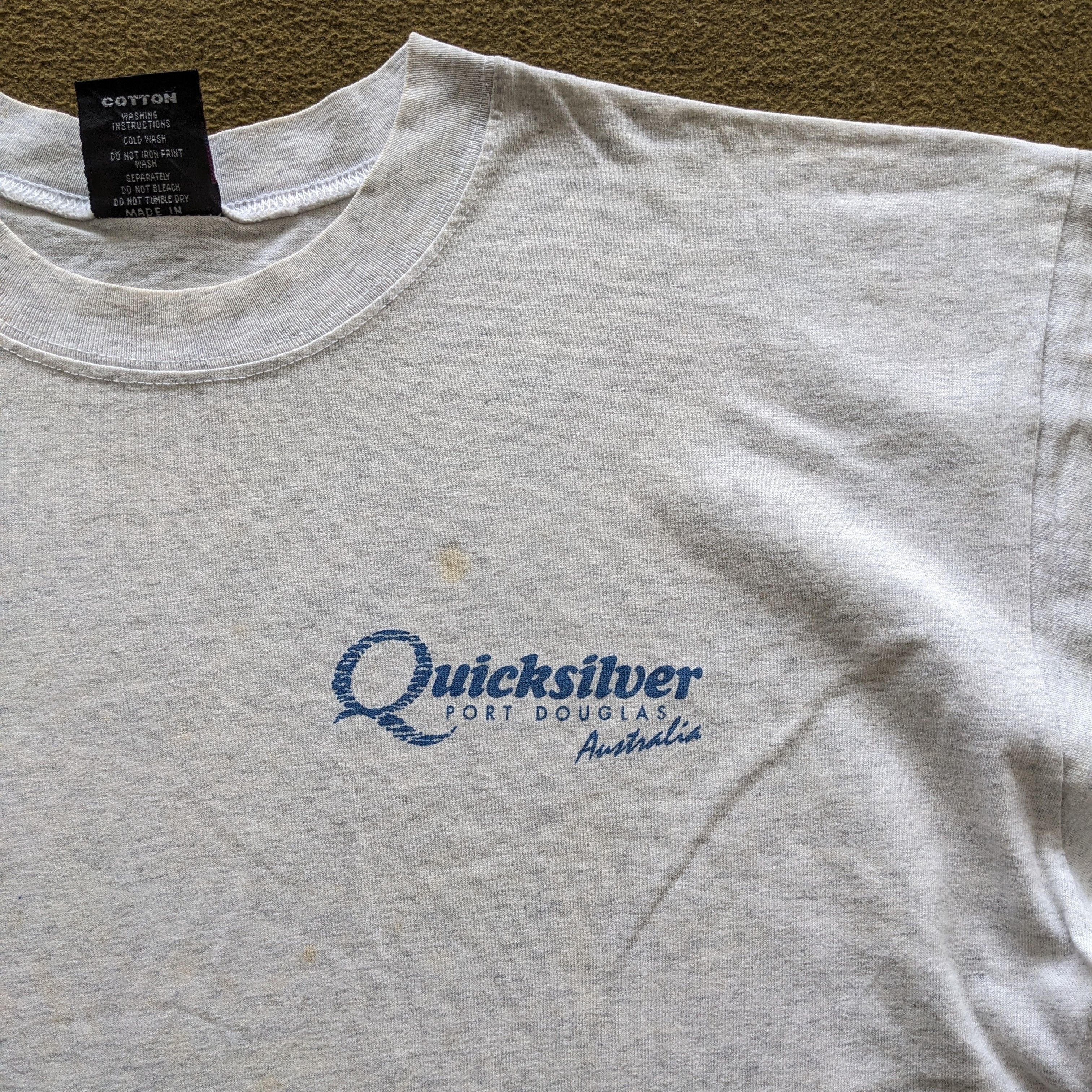 Vintage Vintage 90's Quicksilver American Surfing Style T-shirt Size US XL / EU 56 / 4 - 4 Thumbnail