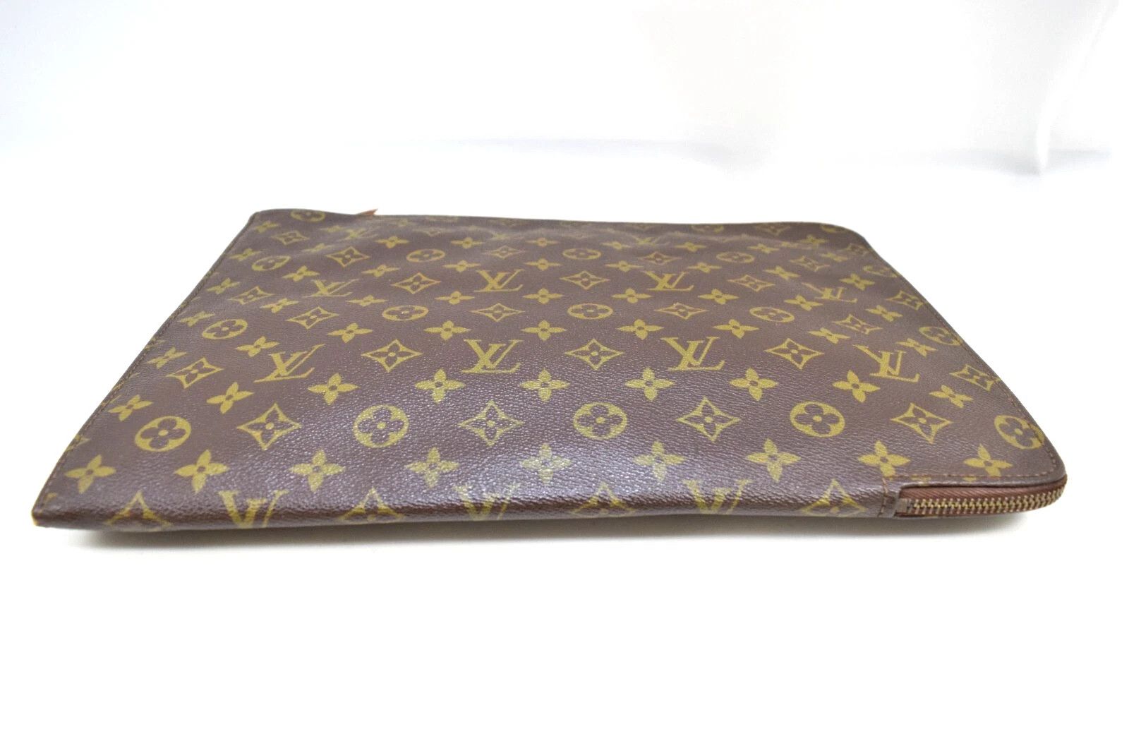 Louis Vuitton Louis Vuitton Porte Documents 38 Clutch Bag Monogram M53456 Size ONE SIZE - 4 Thumbnail