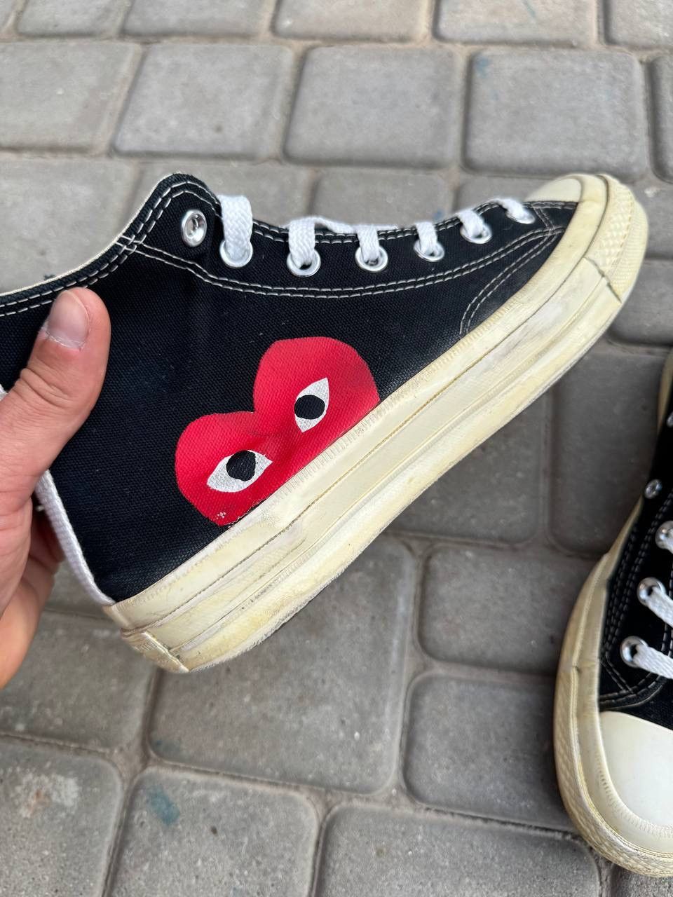 Comme des Garcons Converse Comme Des Garcons Chuck Taylor Low Trainer 6 Size US 6 / EU 39 - 13 Thumbnail