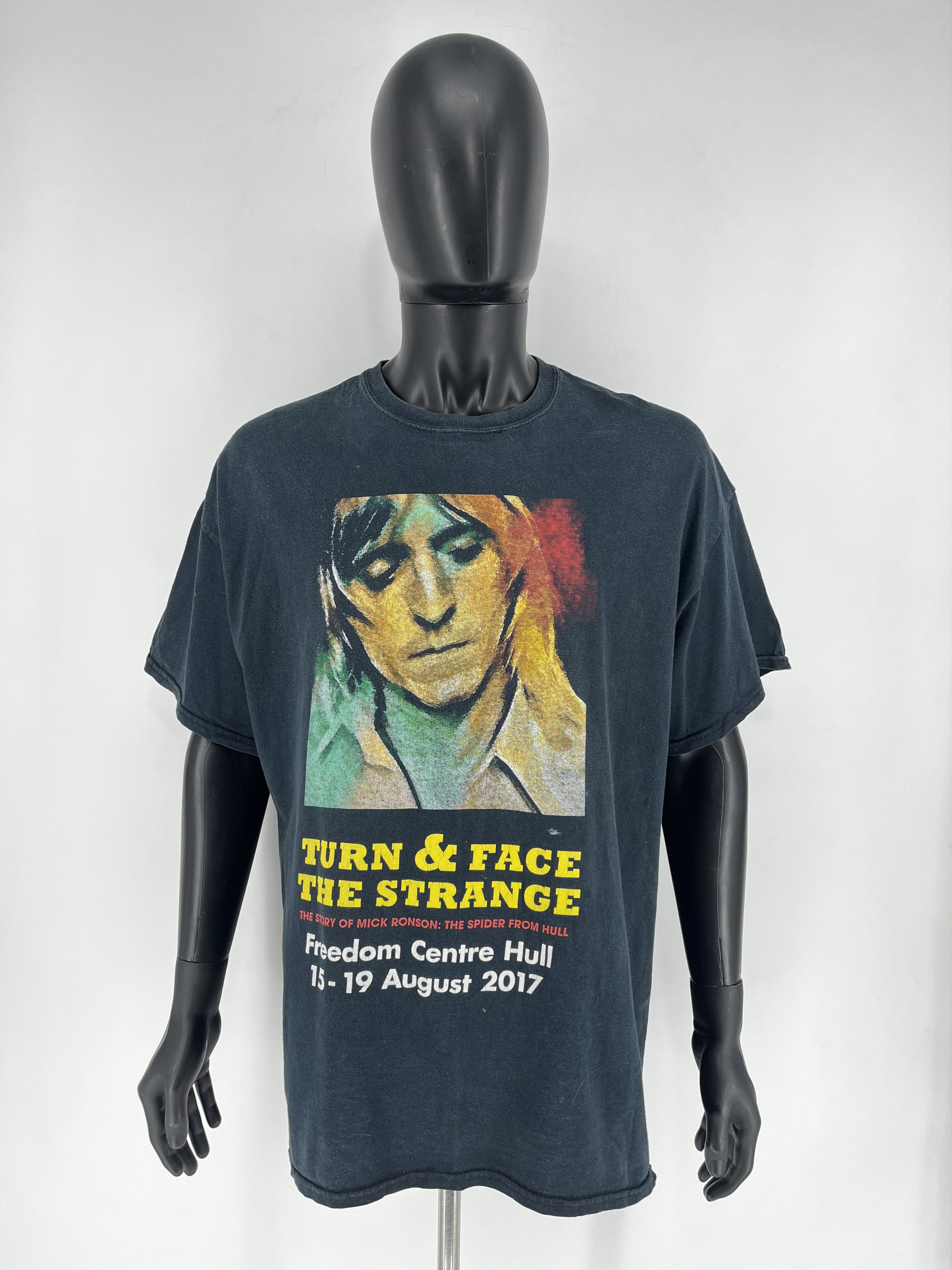 Band Tees Mick Ronson Turn & Face The Strange Tshirt Hull Truck Size US XXL / EU 58 / 5 - 2 Thumbnail