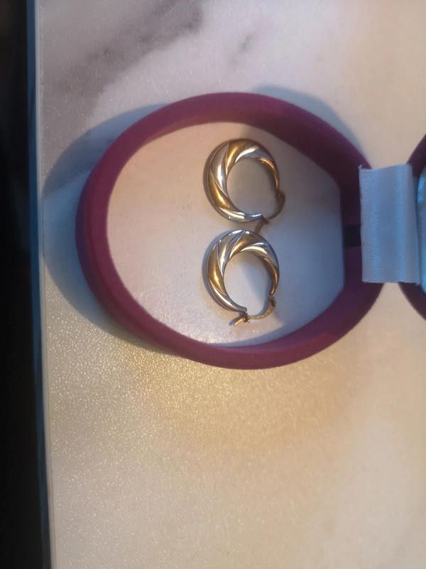 Designer 9ct white gold earring Size ONE SIZE - 2 Thumbnail