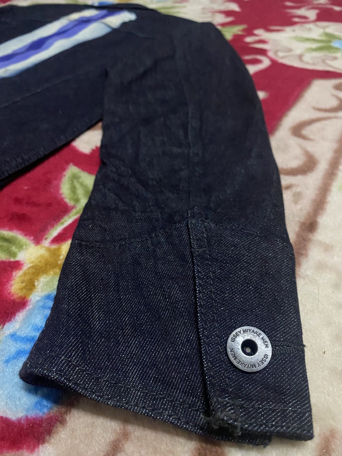 Issey Miyake Rare! Issey Miyake Men SS04 Hand Painted Print Denim Jacket Size US M / EU 48-50 / 2 - 10 Thumbnail