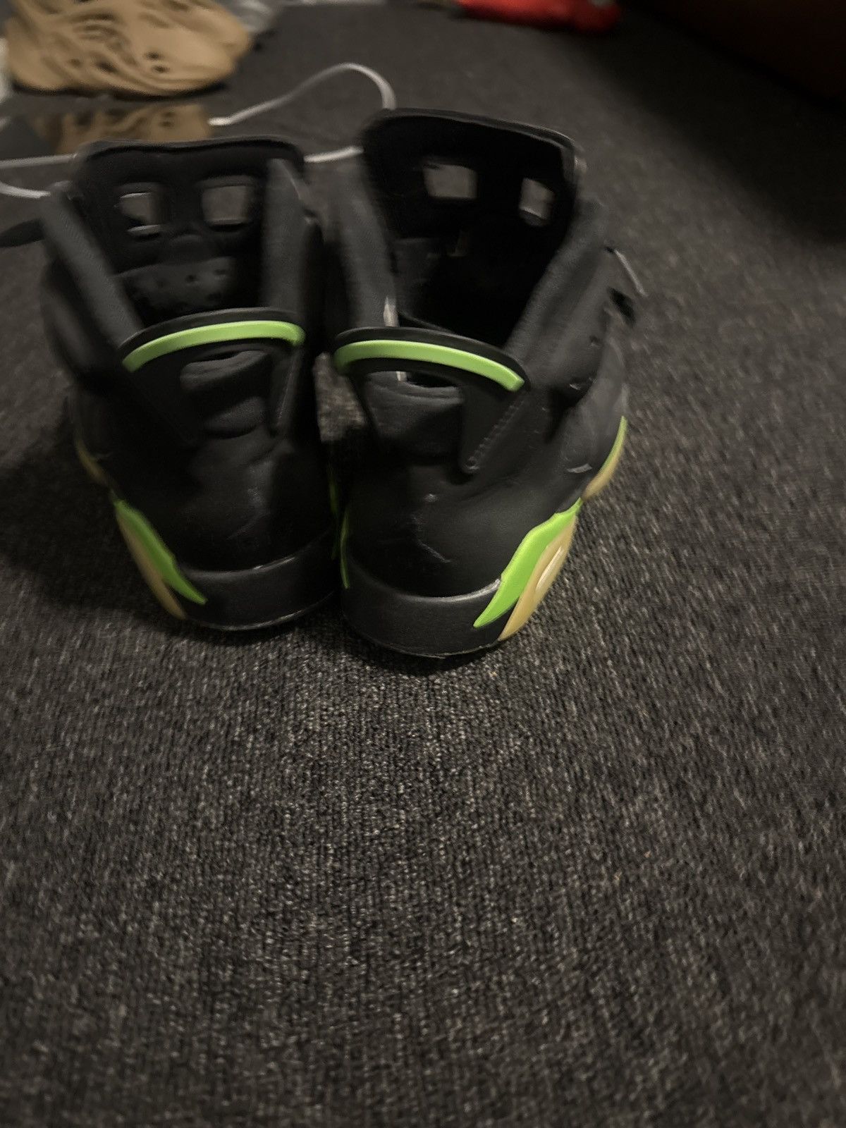 Jordan Brand Electric green Jordan 6 Size US 8.5 / EU 41-42 - 2 Thumbnail