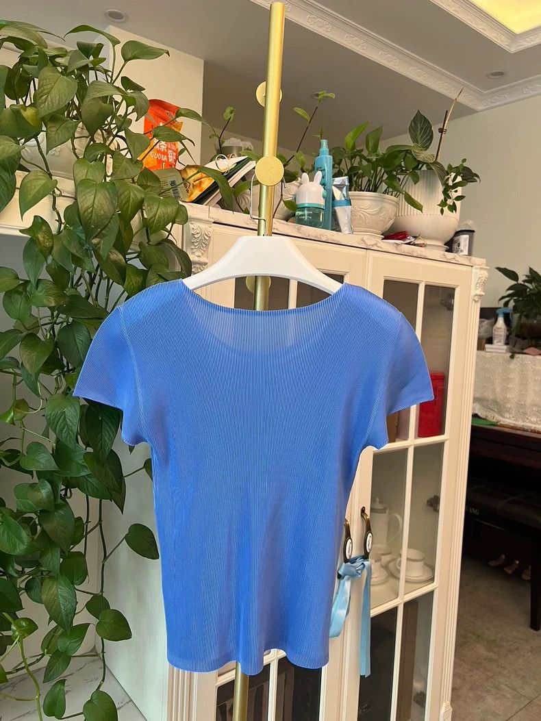 Issey Miyake Issey Miyake size:3 Blue pleated short-sleeved shirt Size XS / US 0-2 / IT 36-38 - 5 Thumbnail