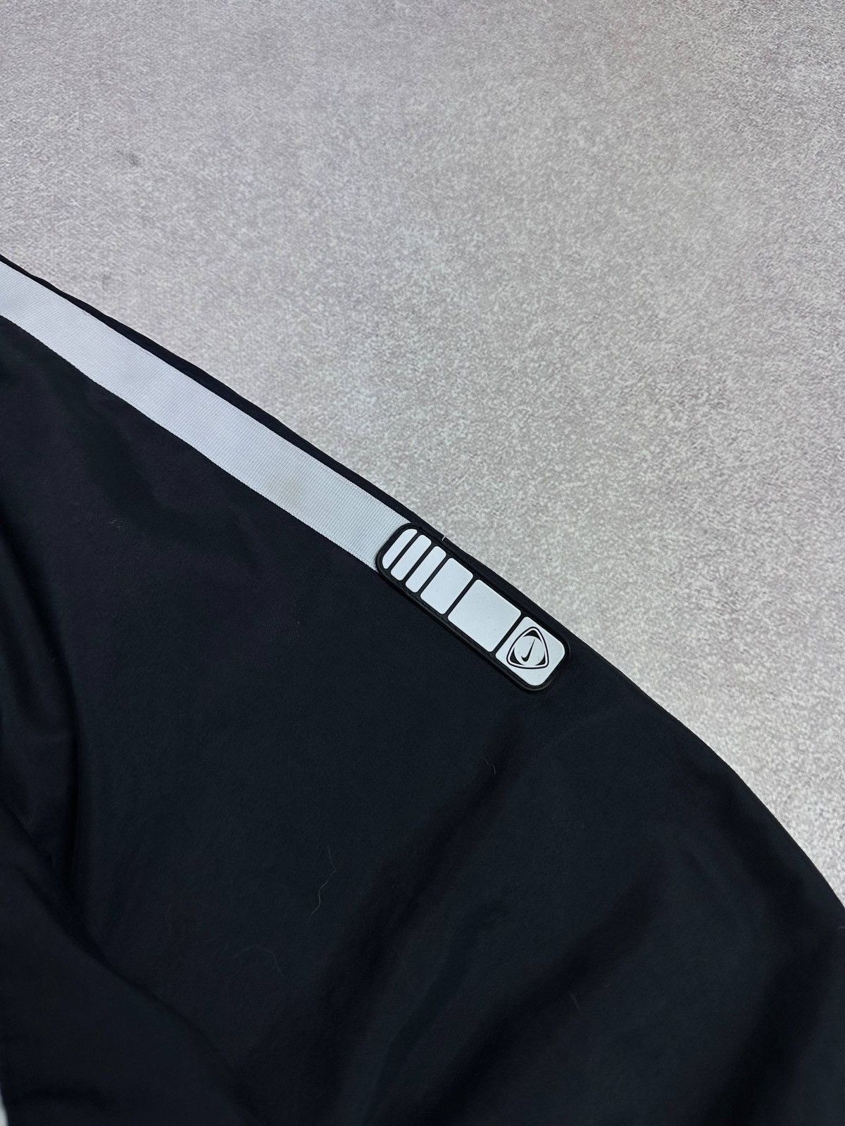 Nike Vintage Nike Swoosh Reversible Fleece Jacket L Size US L / EU 52-54 / 3 - 6 Thumbnail
