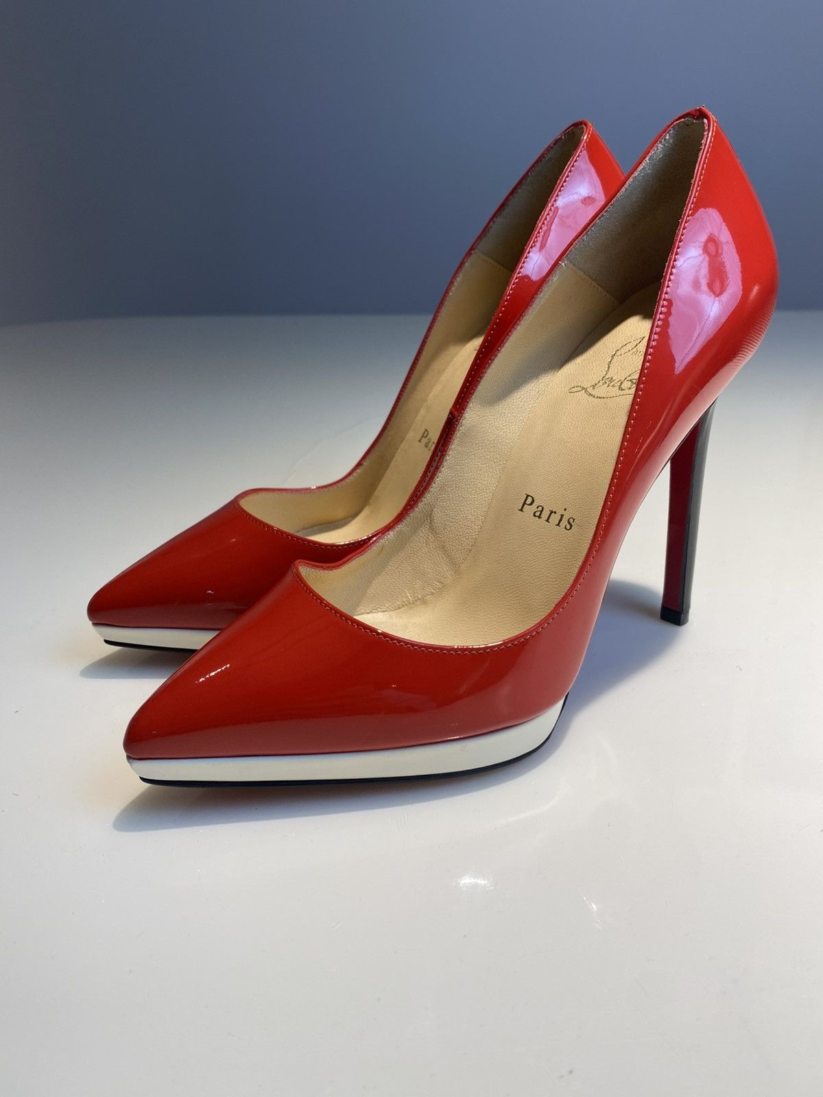 Christian Louboutin Christian Louboutin Red Patent Pigalle Plato Heels 35 Size US 5 / IT 35 - 1 Thumbnail