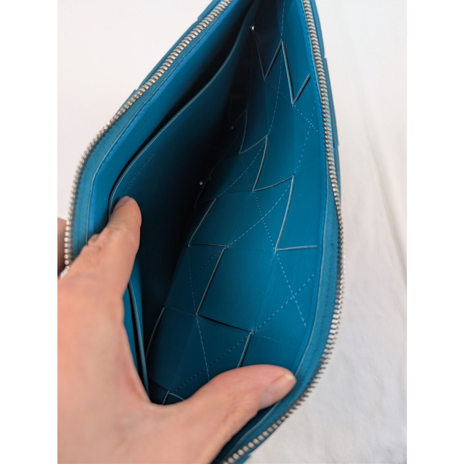 Bottega Veneta o1rshd1 Size: OS / Intrecciato woven leather clutch pouch Size ONE SIZE - 11 Thumbnail