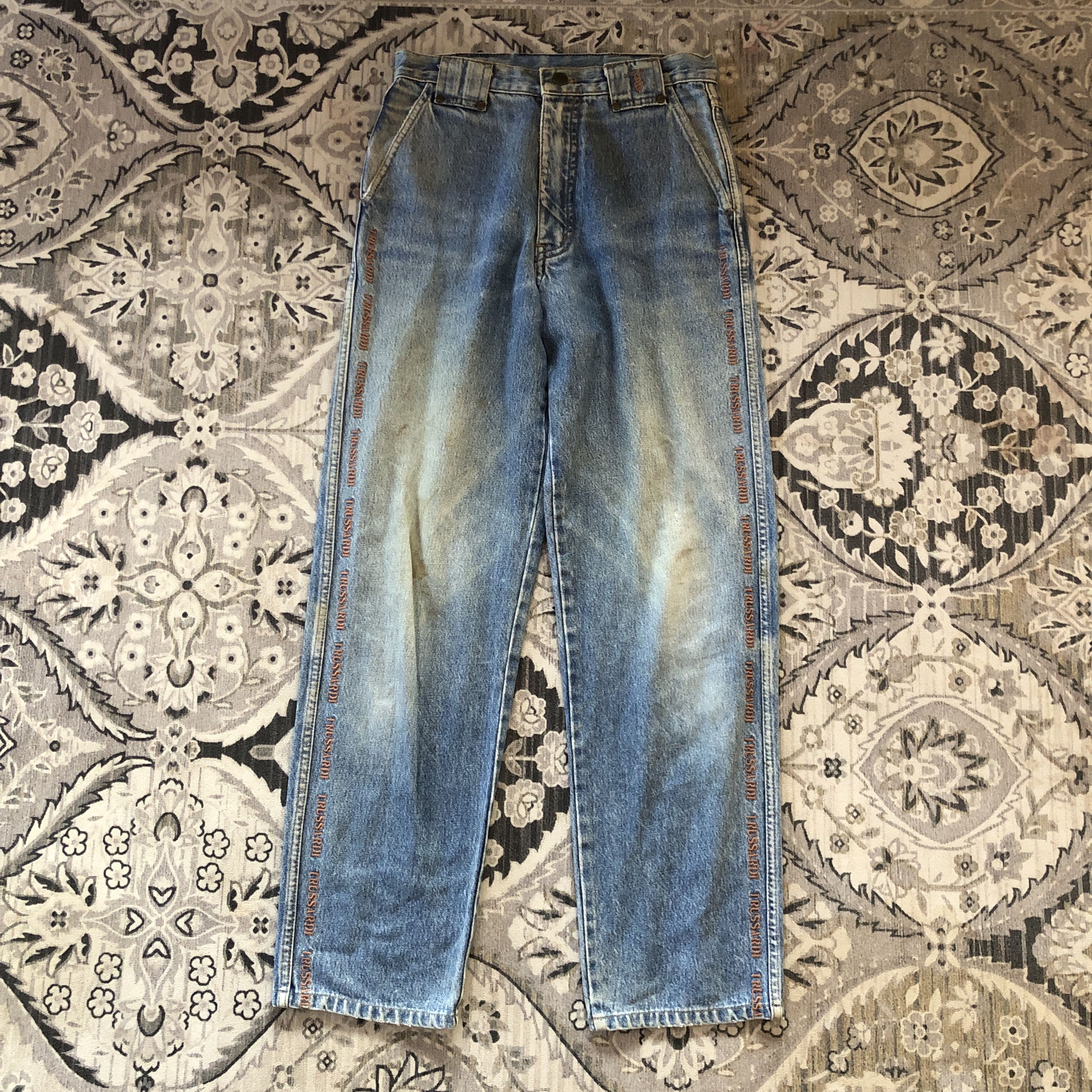 Trussardi Vintage Trussardi Embroidered Side Tape Baggy Jeans Size US 29 - 1 Thumbnail