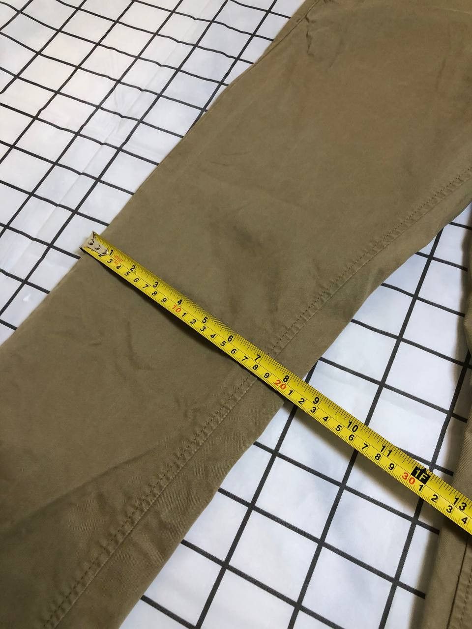 Hugo Boss HUGO Boss Sand Straight Leg Chino Size US 32 / EU 48 - 3 Thumbnail