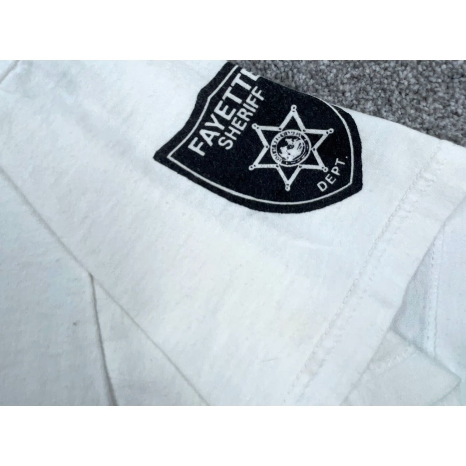 Fruit Of The Loom VINTAGE Fruit of the Loom Dare Shirt Men M White Tee USA Flag Lion Drugs Police Y2K 2000s 90s Hipster Retro Logo Sh etc Size US M / EU 48-50 / 2 - 5 Thumbnail