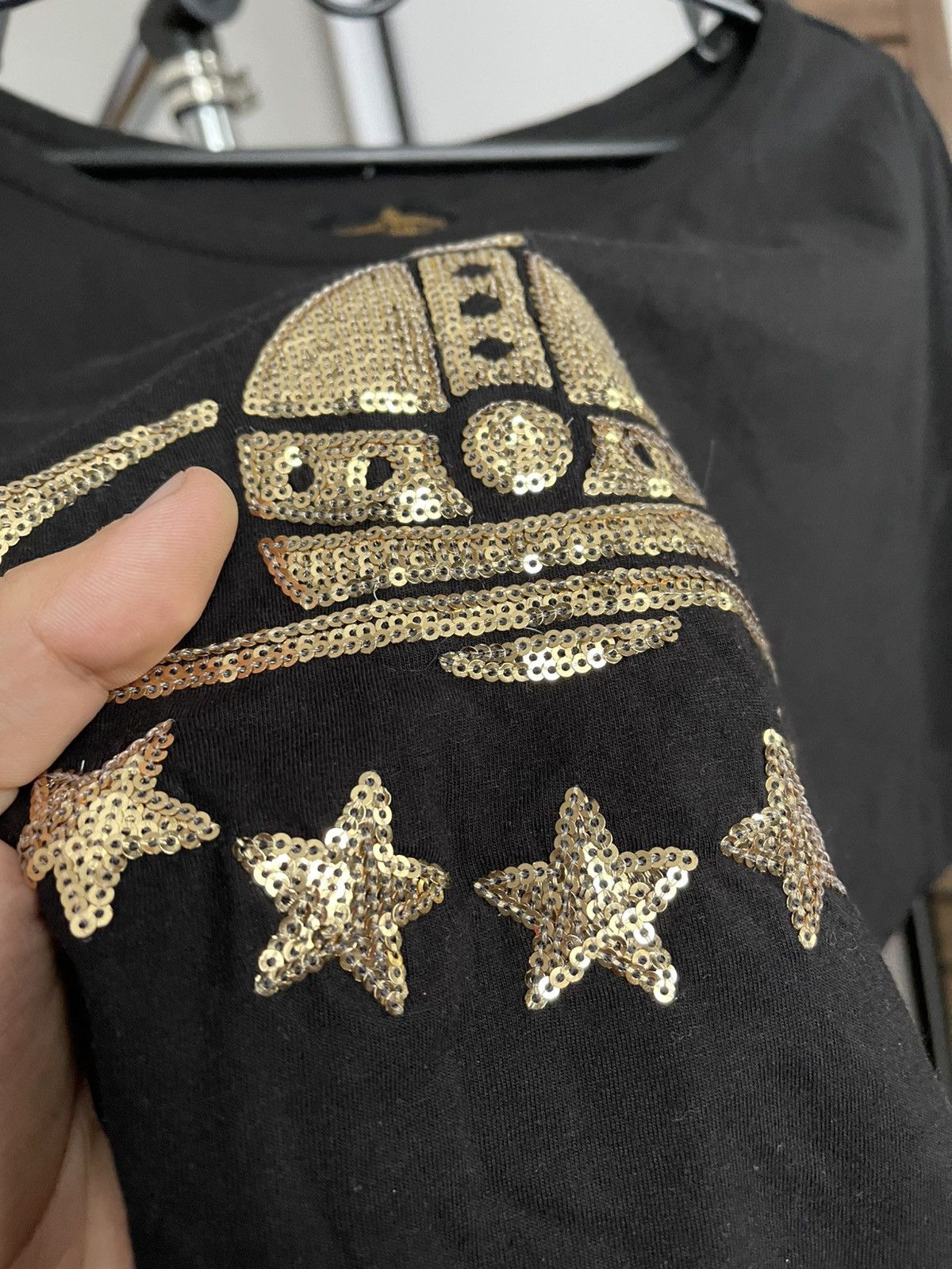 Vivienne Westwood Vivienne Westwood Anglomania Sunday Sequin T-Shirt Tee Size S / US 4 / IT 40 - 8 Thumbnail