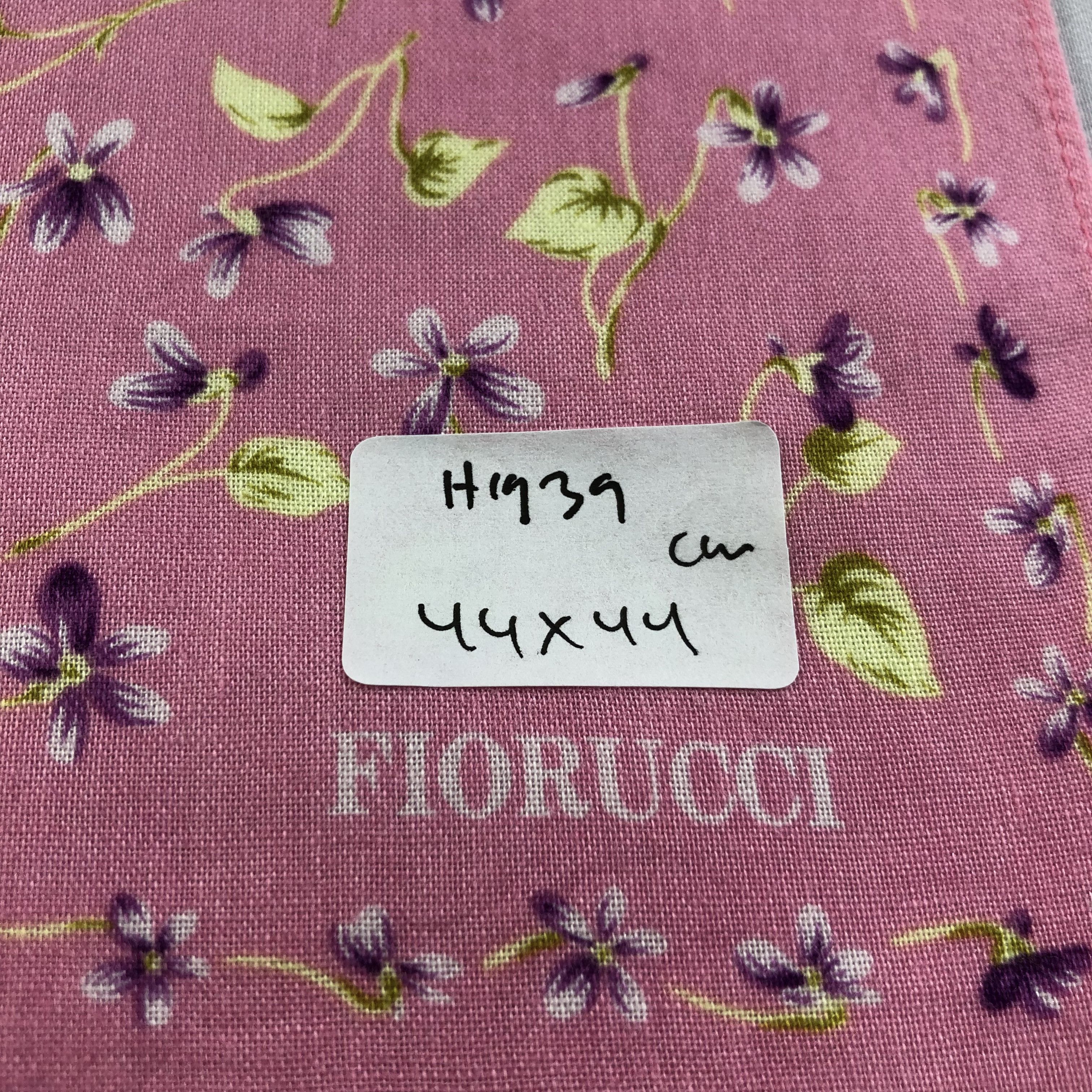 Fiorucci Fiorucci Floral Handkerchief Neckerchief Bandana H1939 Size ONE SIZE - 8 Thumbnail