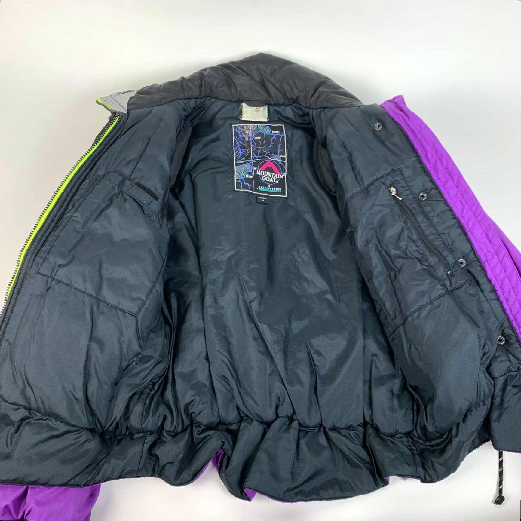 Vintage VINTAGE Mountain Goat Purple Ski Parka Coat Jacket M Medium - 1980s Nylon Windbreaker Ski Jacket Mens Womens Size M / US 6-8 / IT 42-44 - 7 Thumbnail