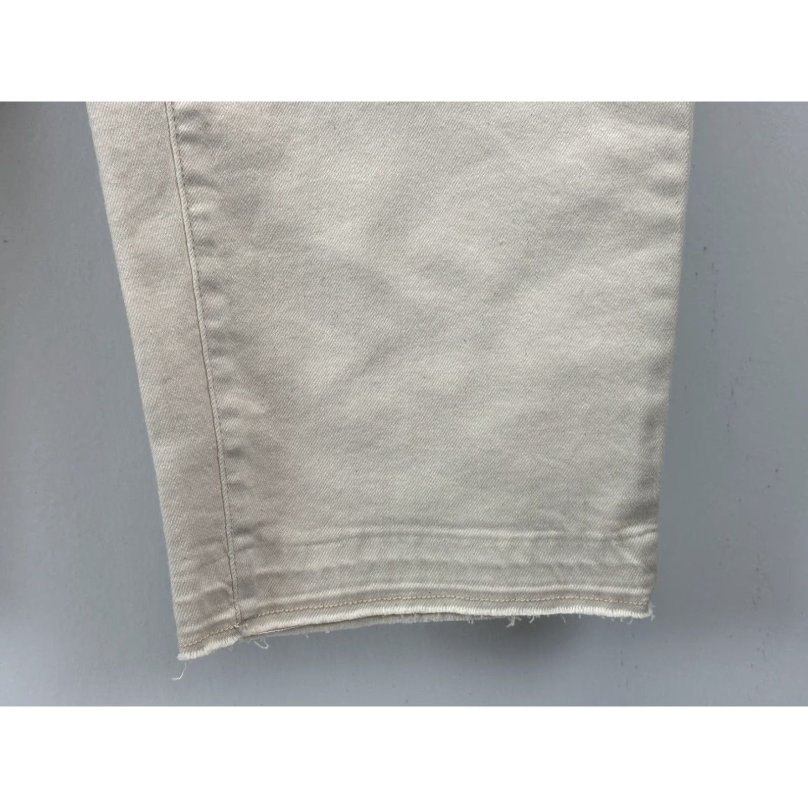 Talbots VINTAGE? No, Talbots Slim Ankle Jeans 24W Plus Eggshell Denim Jeans Women Slim Ankle 24W Ivory Women’s Plus Size Jeans Size 42" / US 20 - 5 Thumbnail